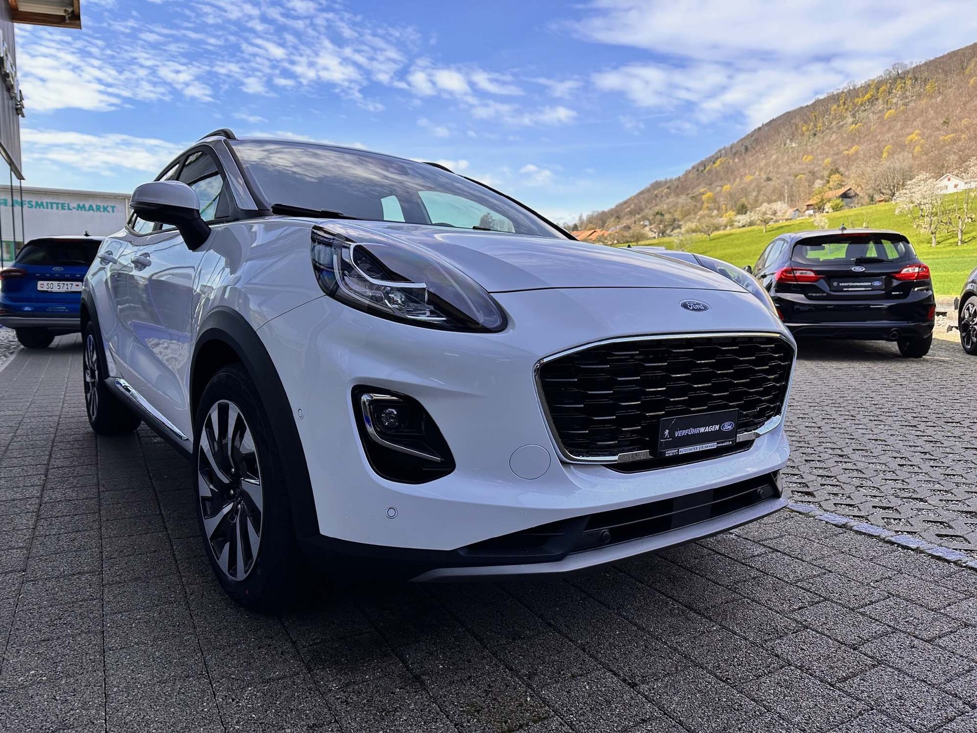 FORD Puma 1.0 EcoB Hybrid 125 Titanium-image-3