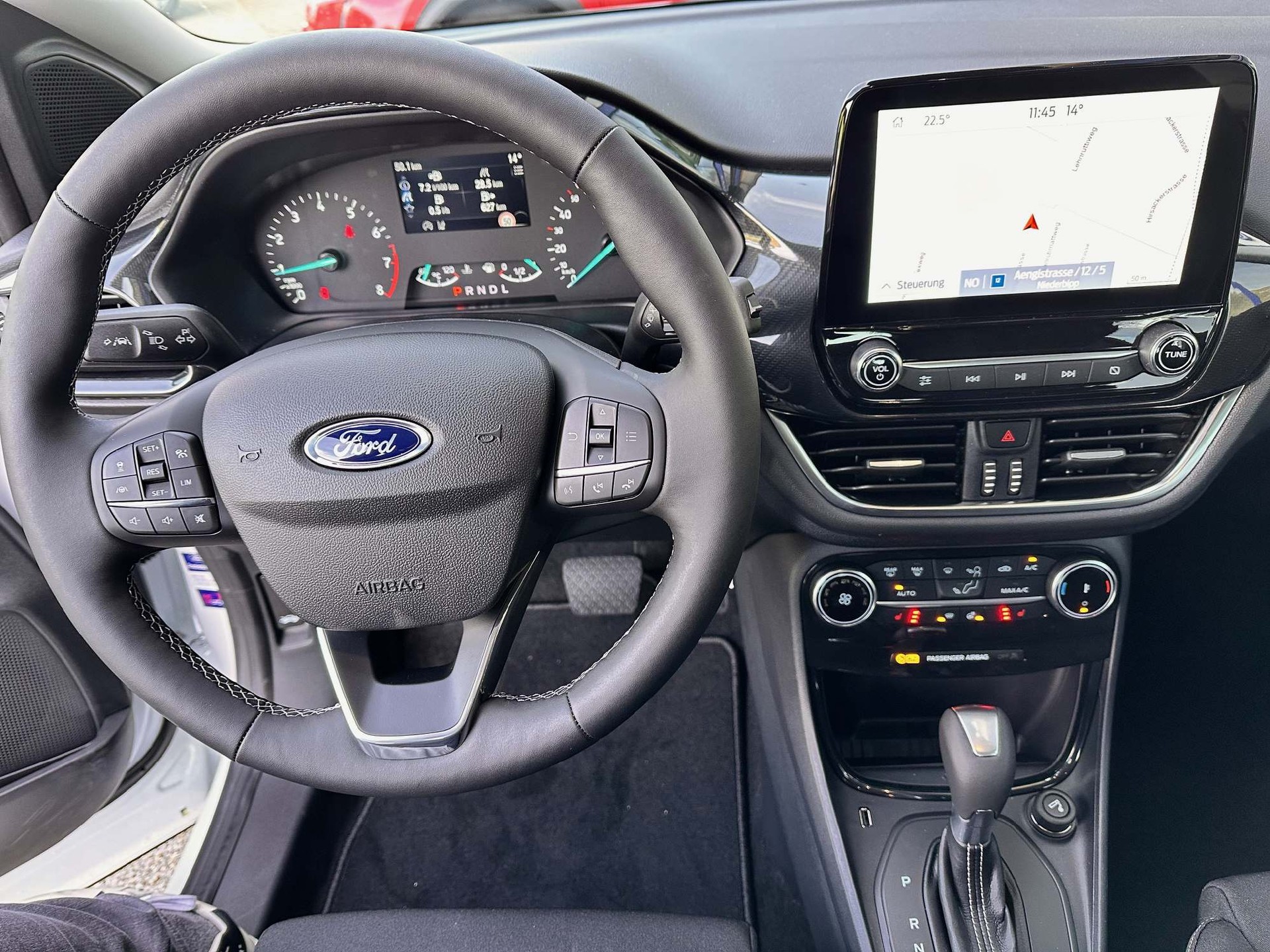 FORD Puma 1.0 EcoB Hybrid 125 Titanium-image-10