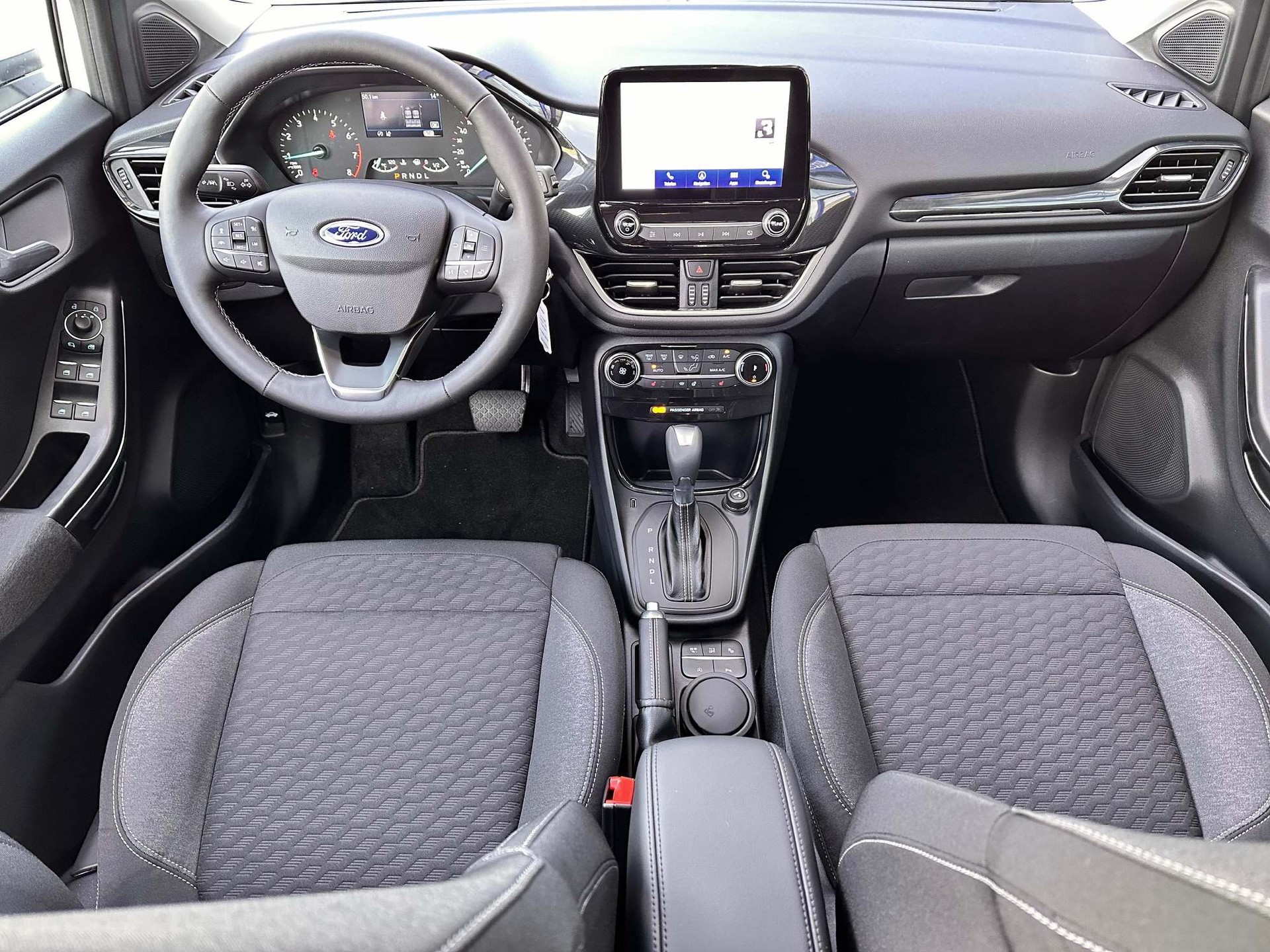 FORD Puma 1.0 EcoB Hybrid 125 Titanium-image-9