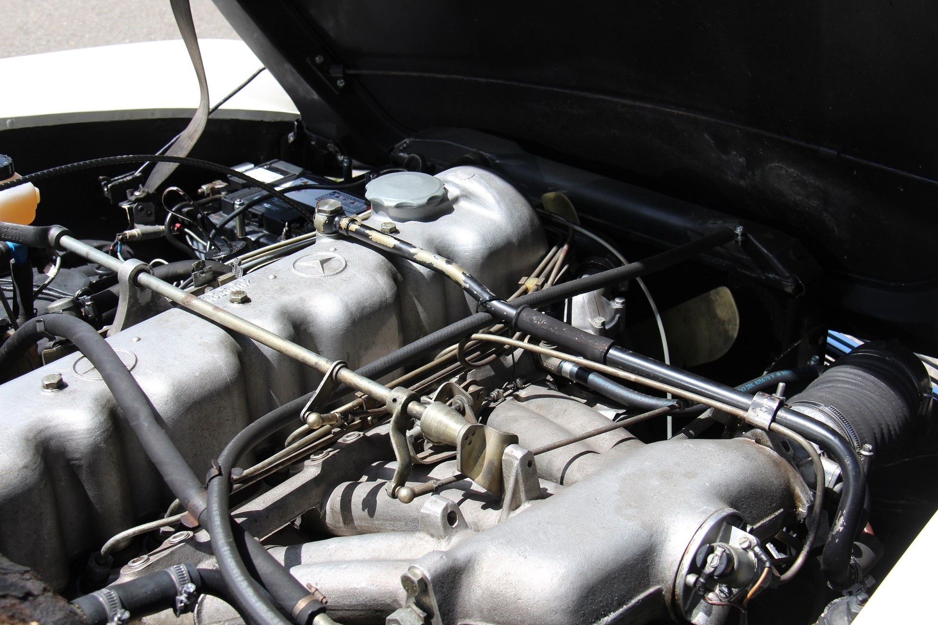 MERCEDES-BENZ 230 Pagode-image-18