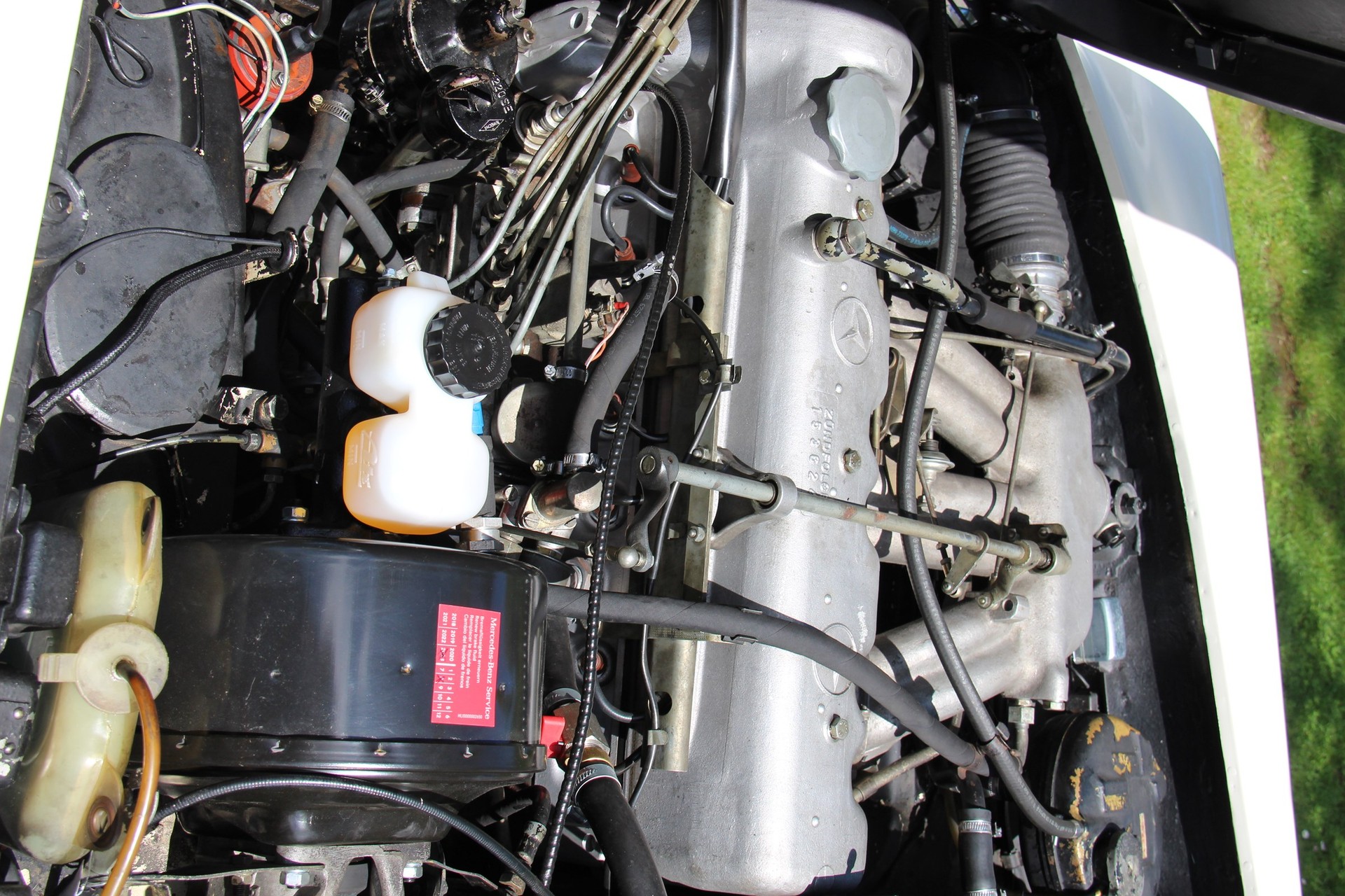 MERCEDES-BENZ 230 Pagode-image-17