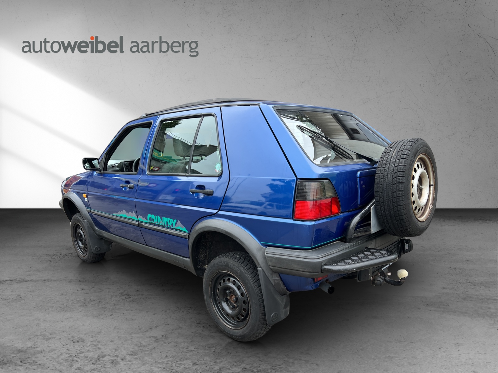 VW Country-showroom-element-3