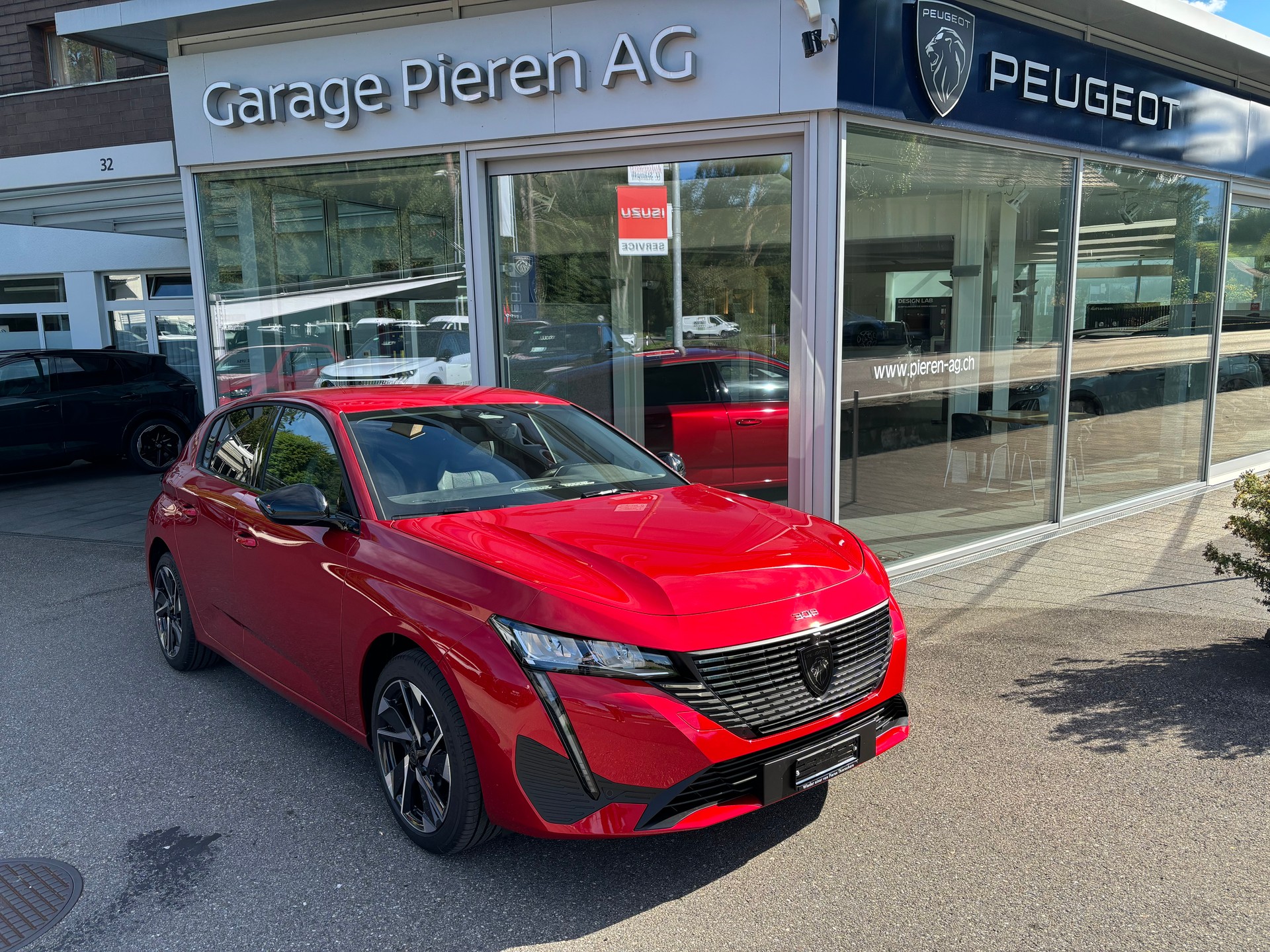 PEUGEOT 308 1.2 Allure 136 Hybrid-image-0