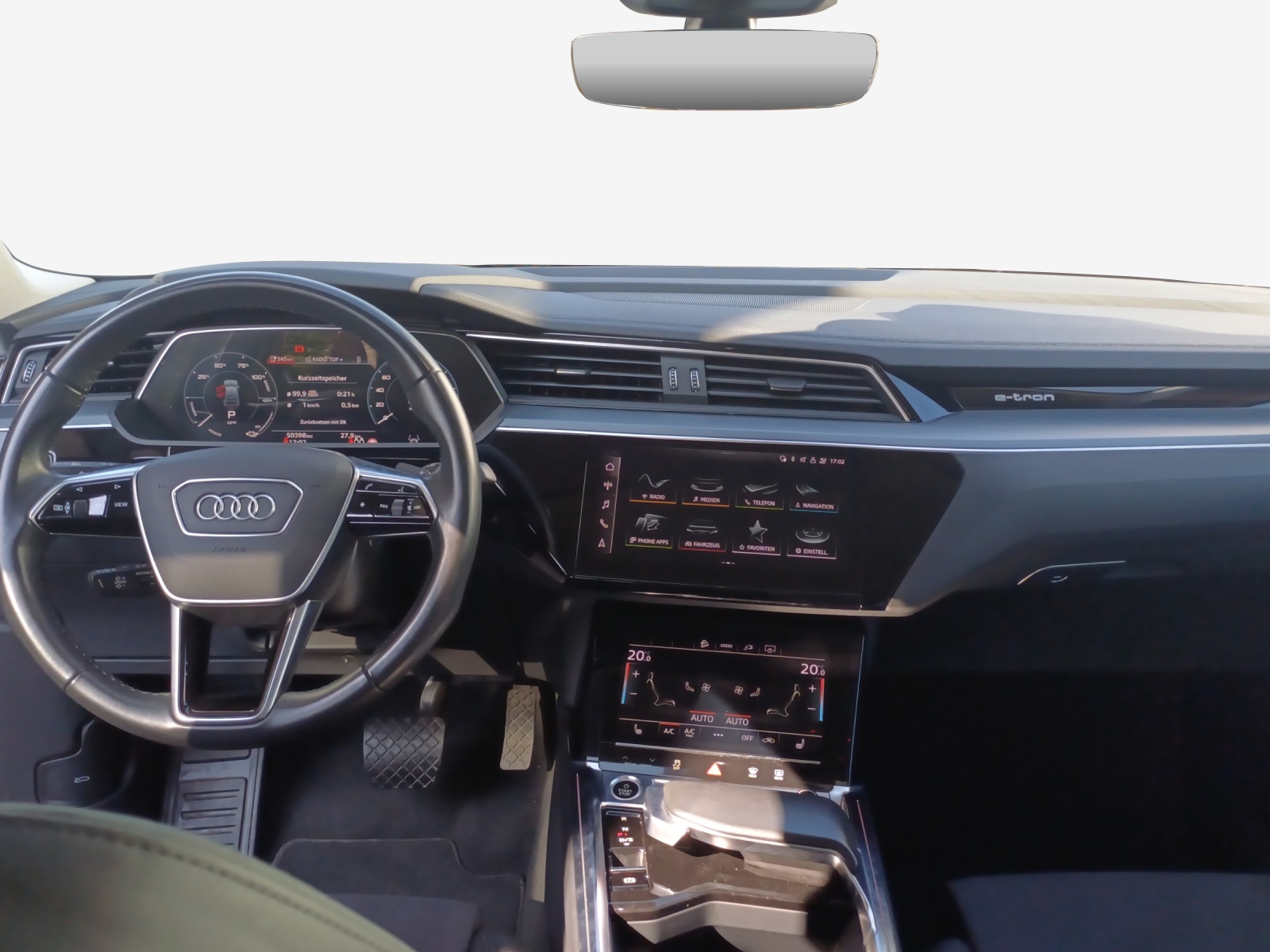 AUDI e-tron 55 Sportback quattro-image-8
