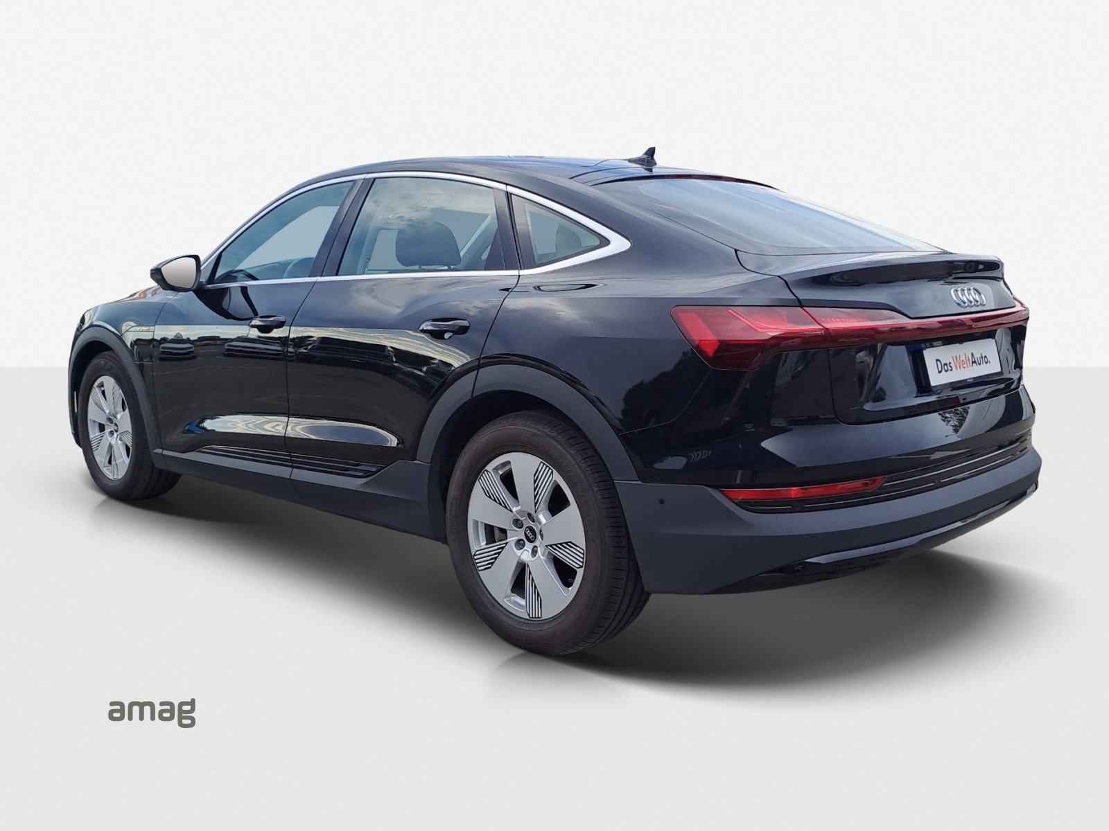AUDI e-tron 55 Sportback quattro-image-2