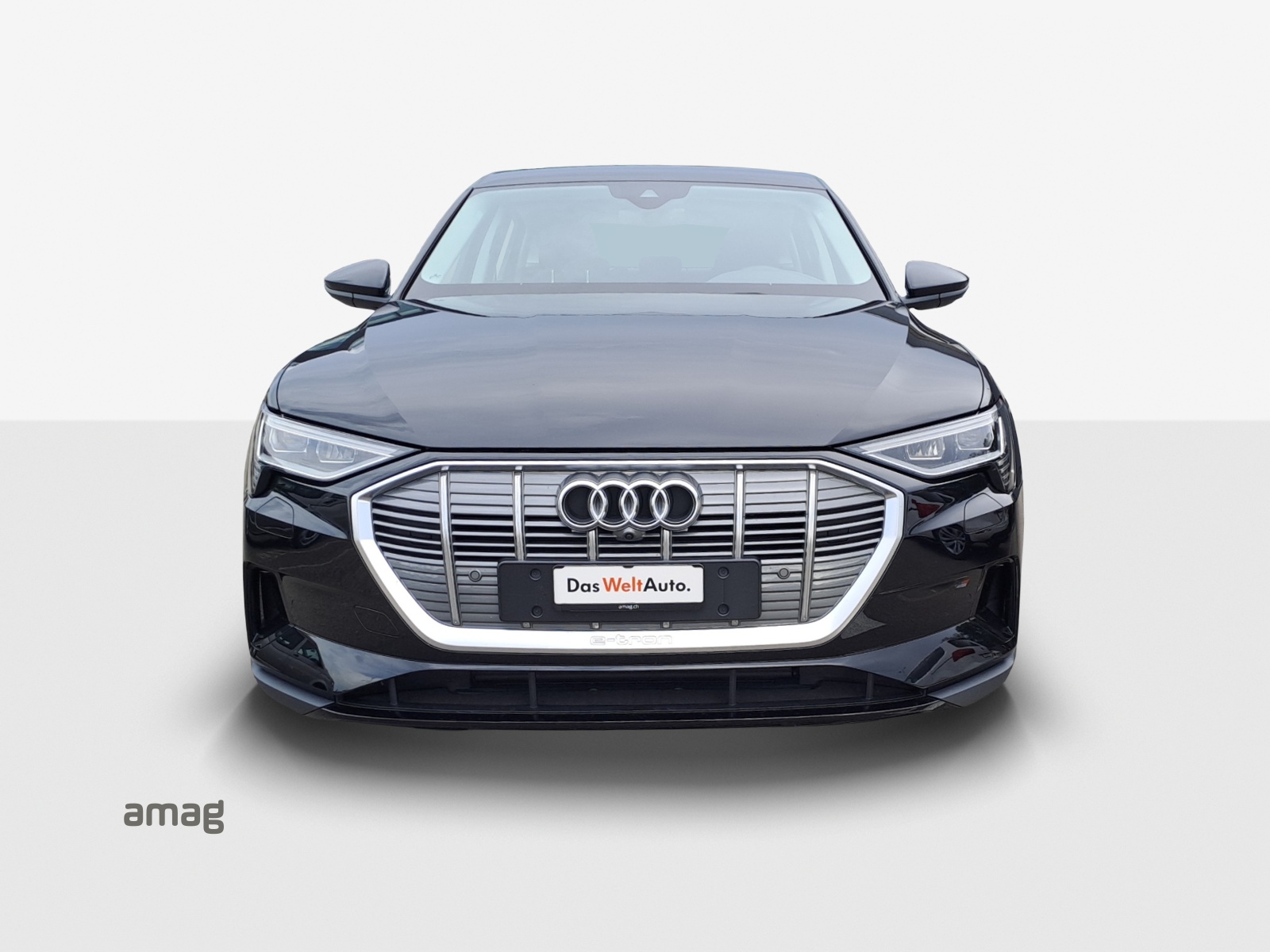 AUDI e-tron 55 Sportback quattro-image-4