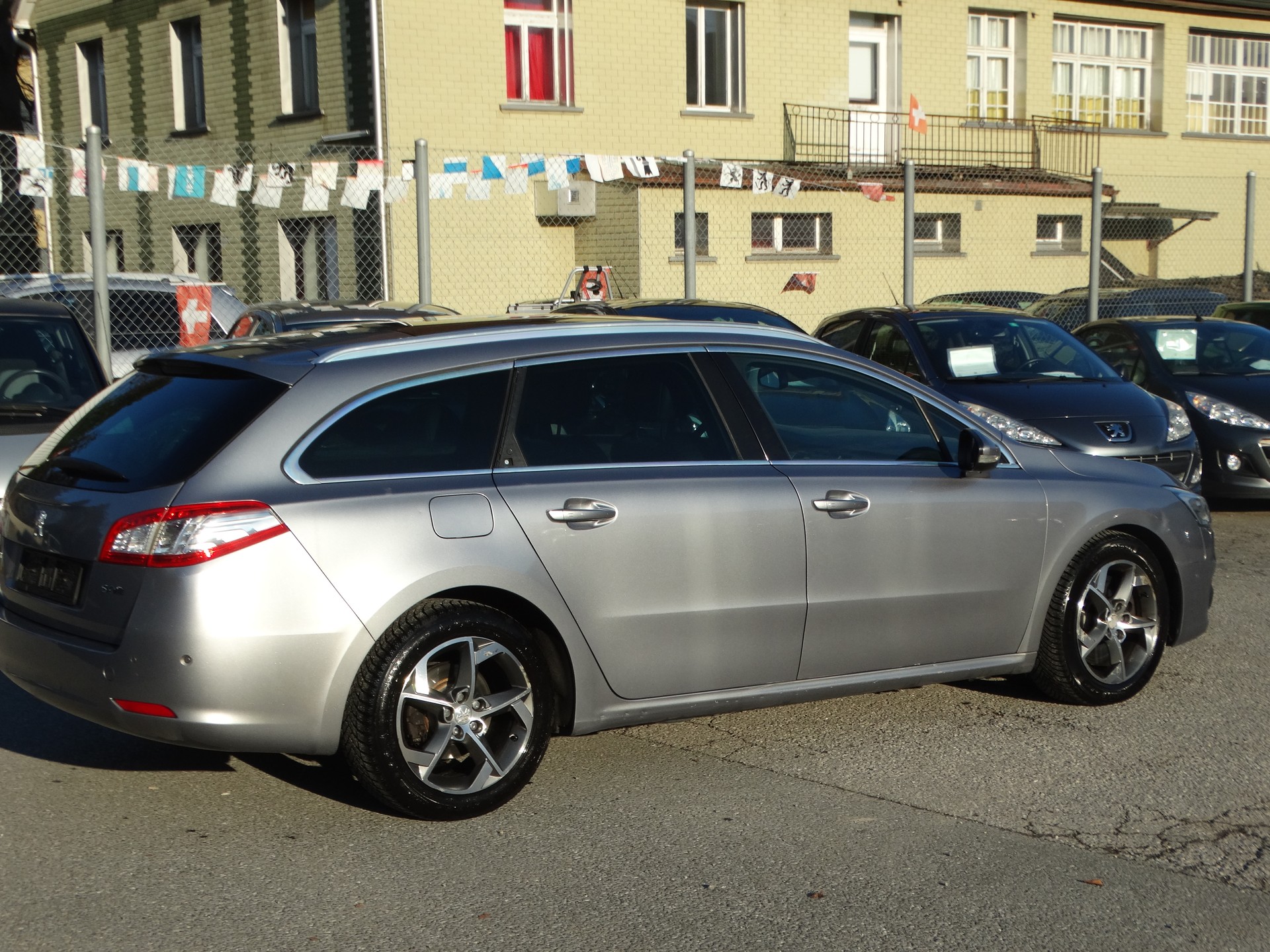 PEUGEOT 508 SW 2.0 BlueHDi Allure Automatic-image-13