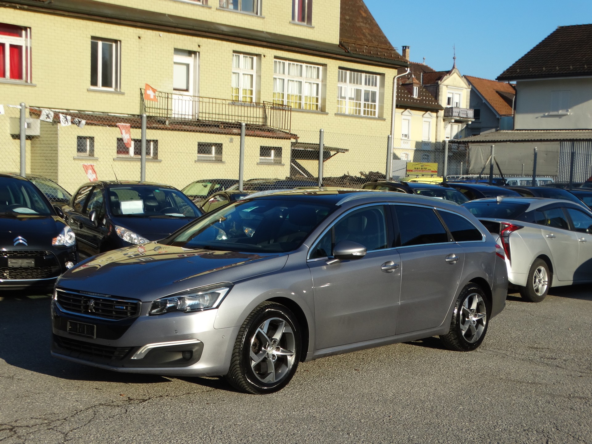PEUGEOT 508 SW 2.0 BlueHDi Allure Automatic-image-1