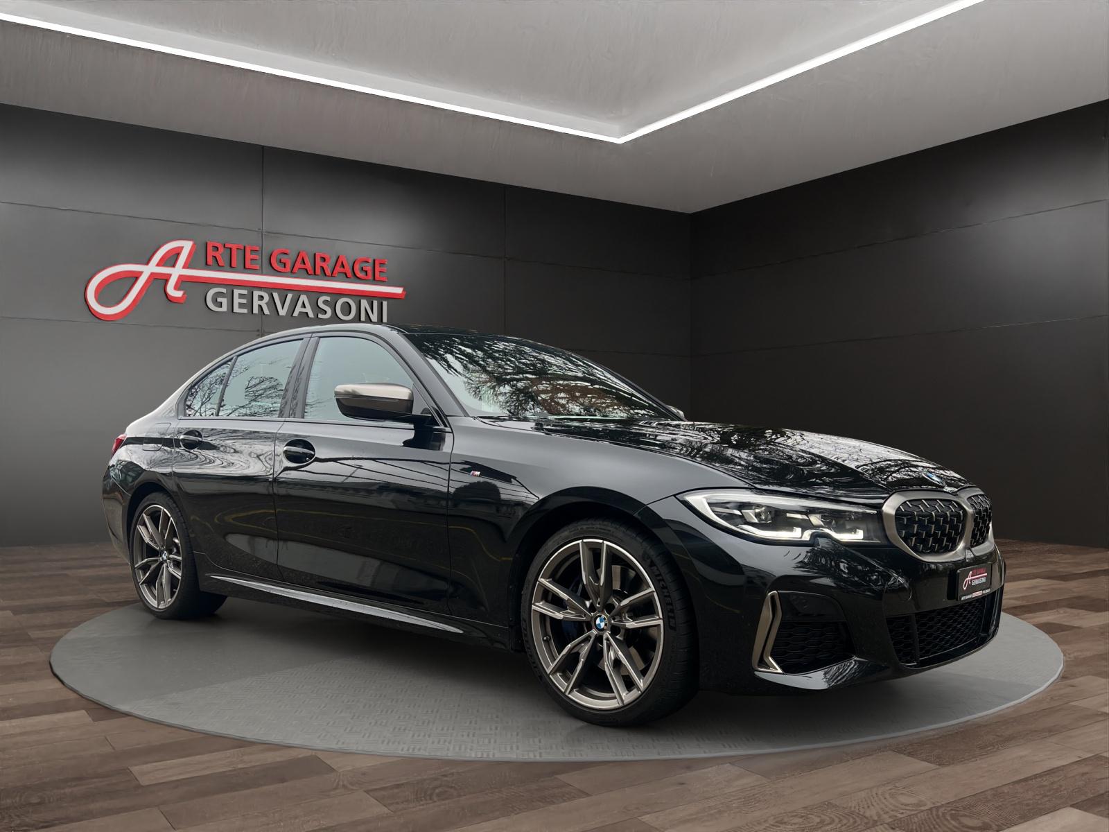 BMW M340i xDrive-showroom-element-2