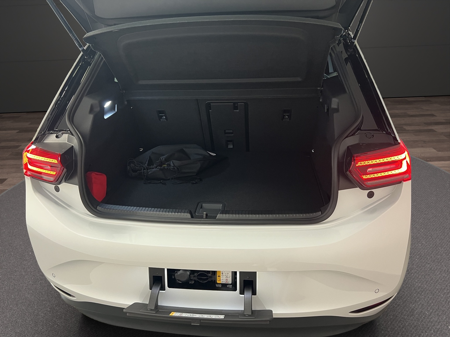 VW ID.3 Pro 59 kWh Pro United-image-12