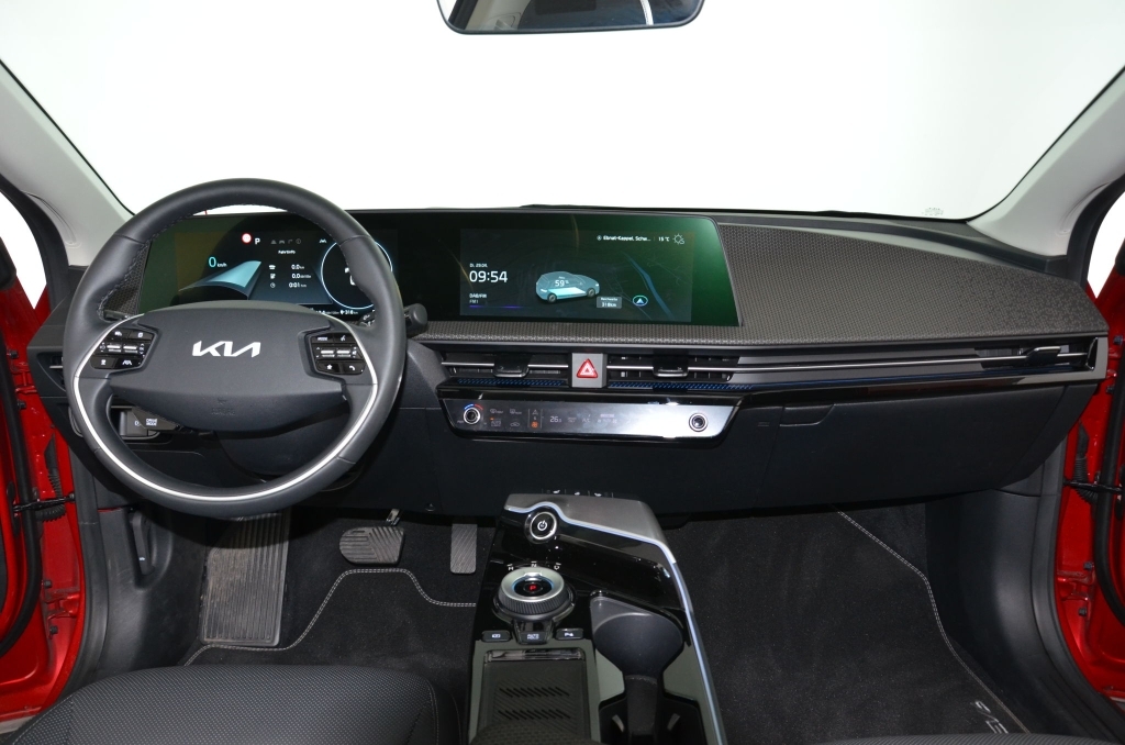 KIA EV6 77.4 kWh RWD-image-11