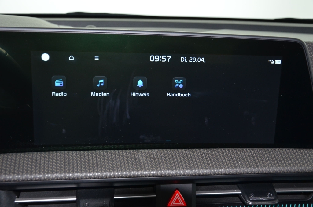 KIA EV6 77.4 kWh RWD-image-17