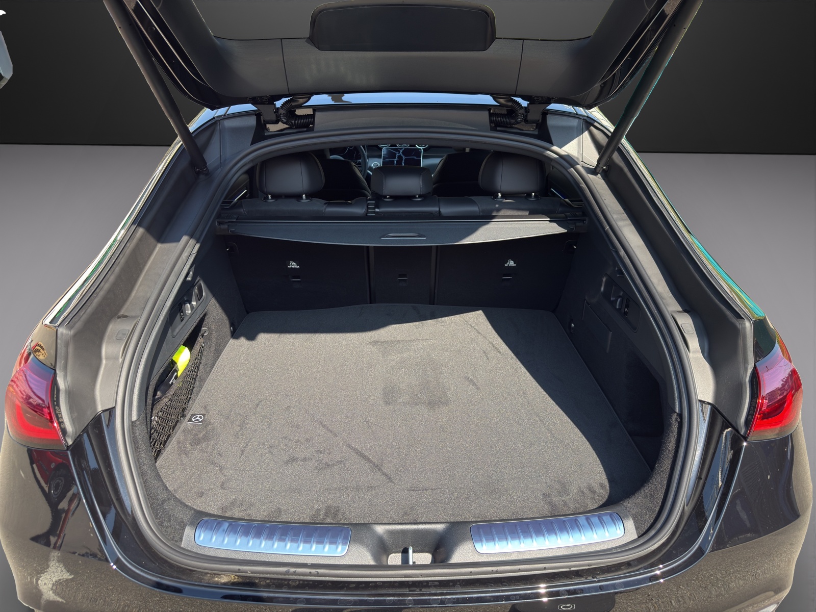 MERCEDES-BENZ GLC Coupé 300 de 4Matic EQ Star 9G-Tronic-image-8