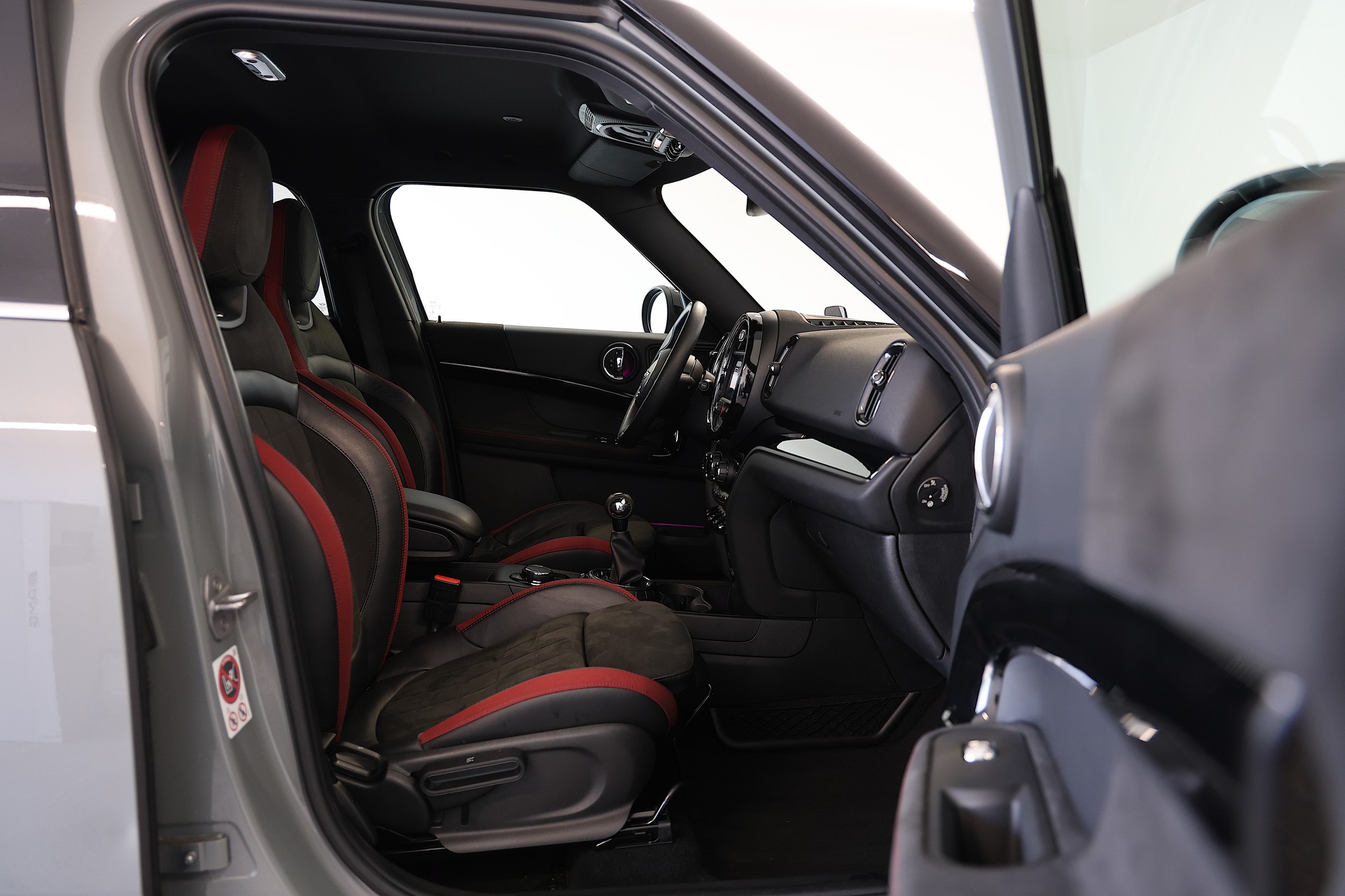 MINI Countryman John Cooper Works ALL4-image-11