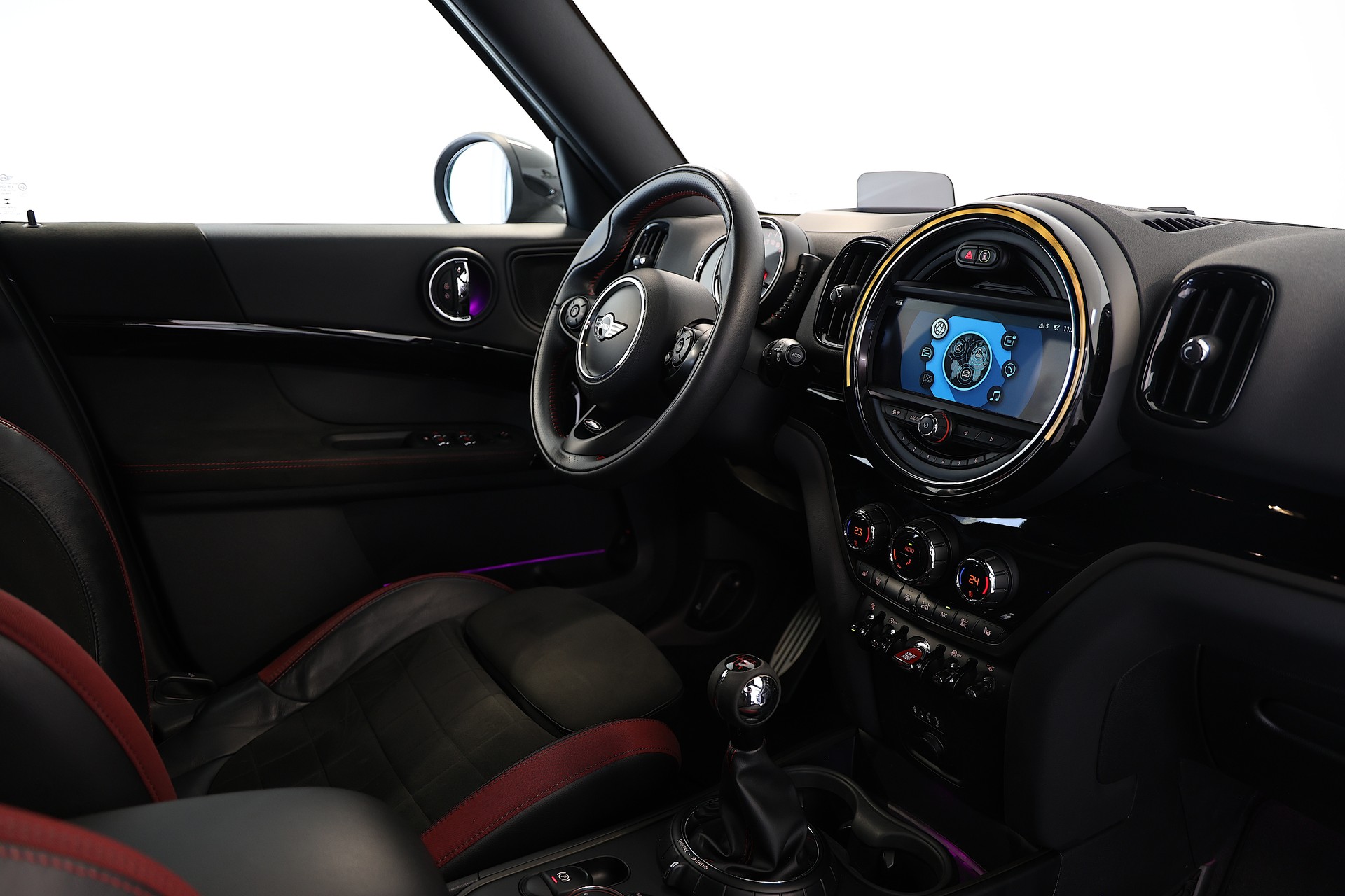 MINI Countryman John Cooper Works ALL4-image-12