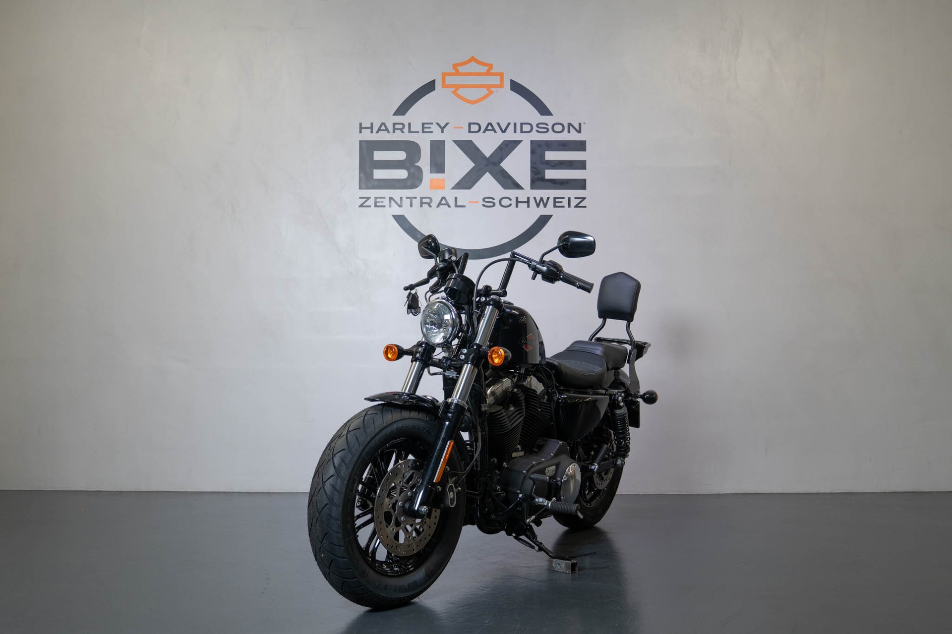 HARLEY-DAVIDSON XL 1200 X Forty Eight-showroom-element-2