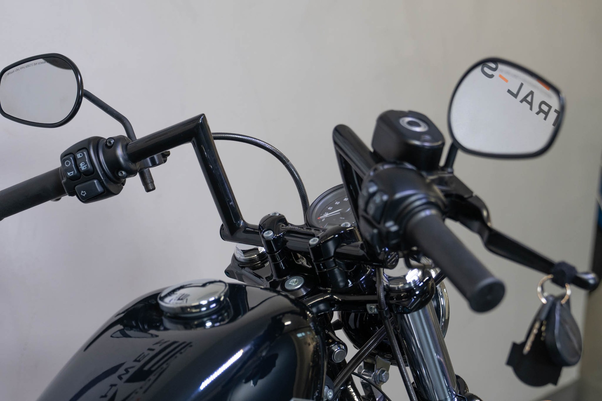 HARLEY-DAVIDSON XL 1200 X Forty Eight-image-8