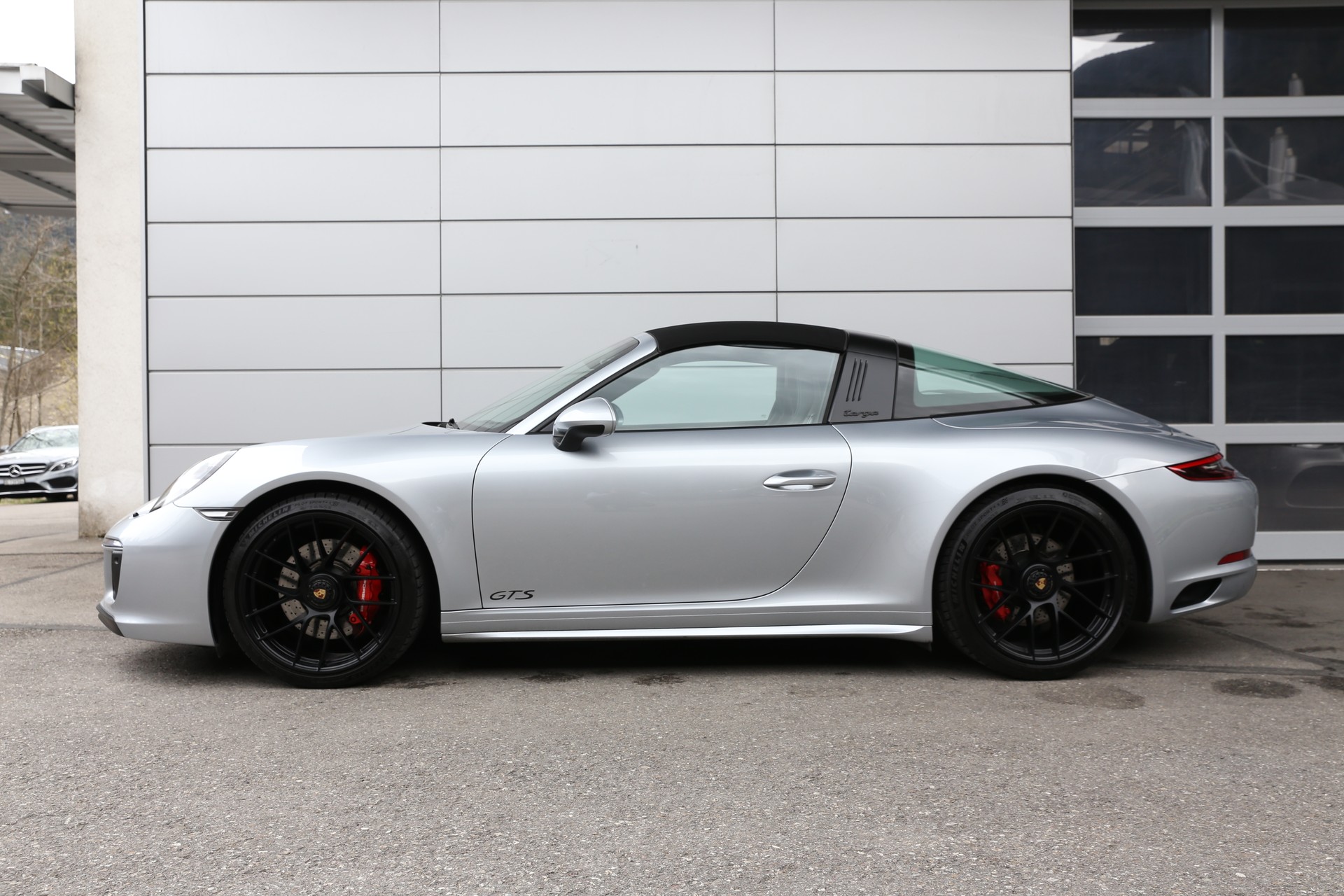PORSCHE 911 Targa 4 GTS PDK-image-9