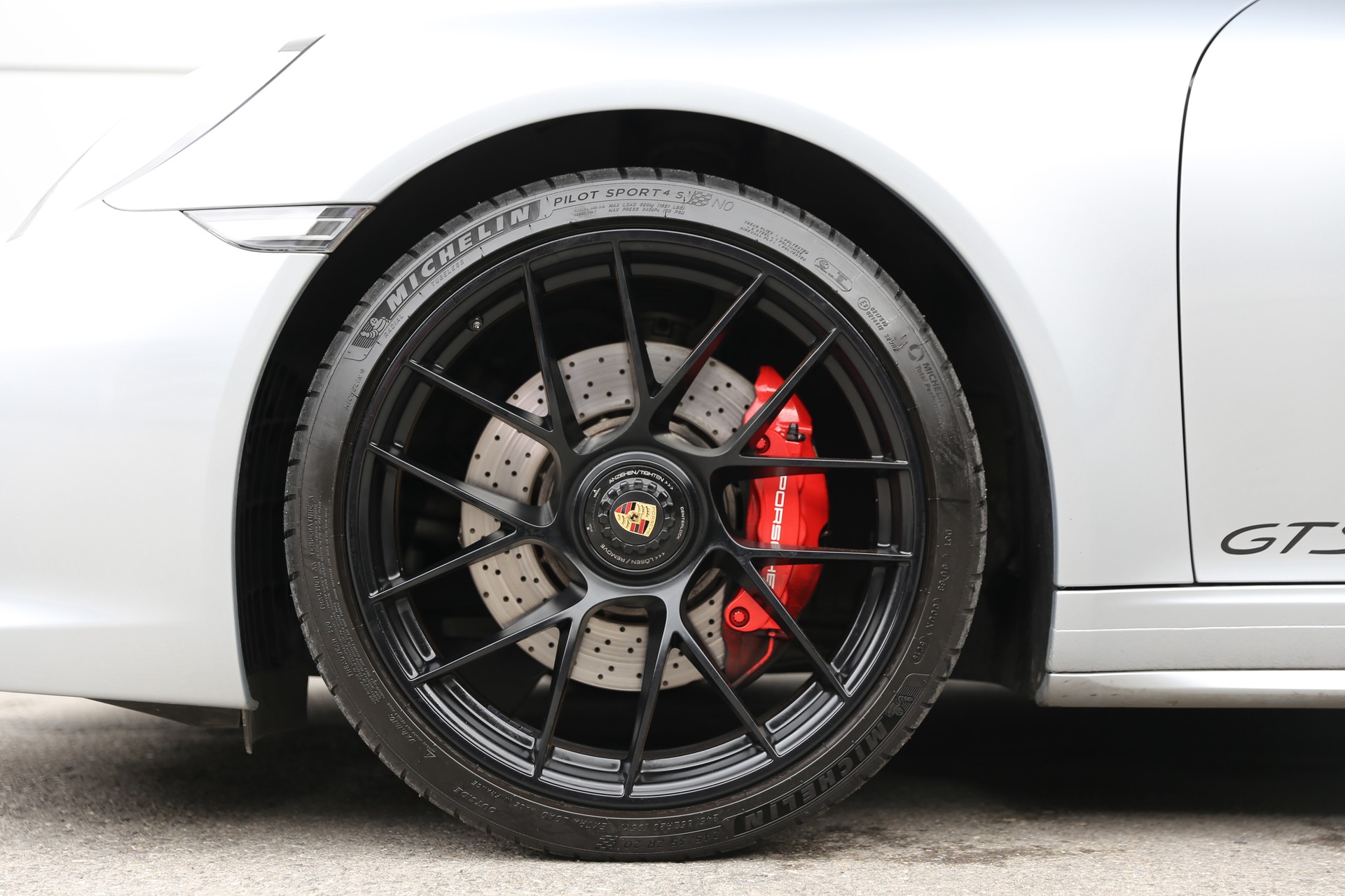 PORSCHE 911 Targa 4 GTS PDK-image-8