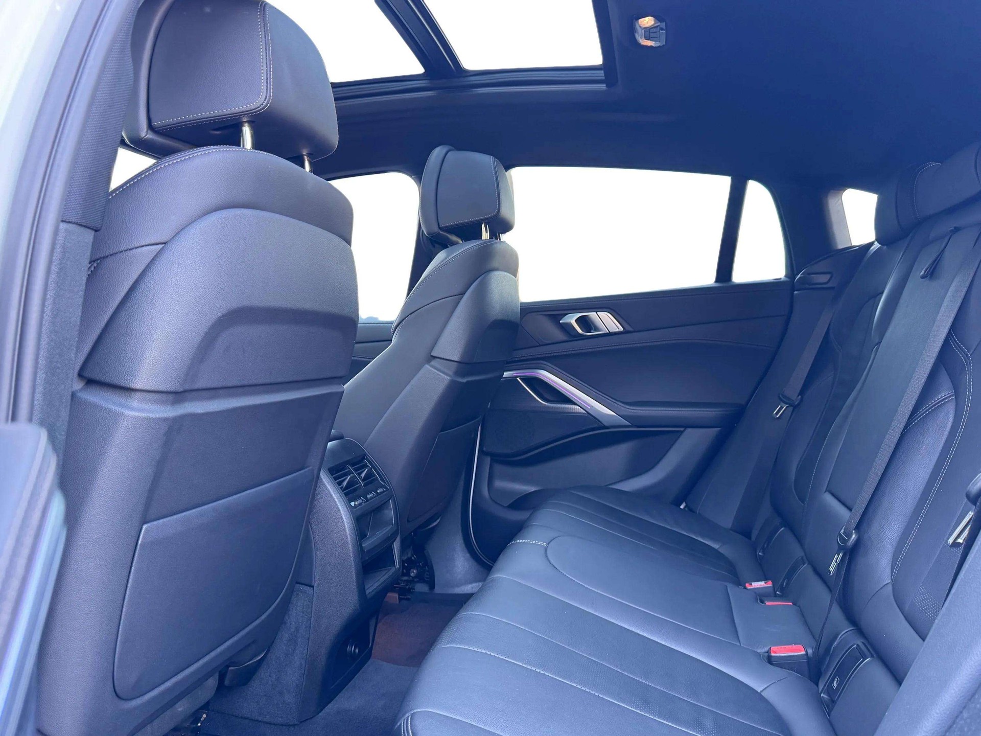 BMW X6 xDrive 48V 30d M Sport Steptronic-image-16