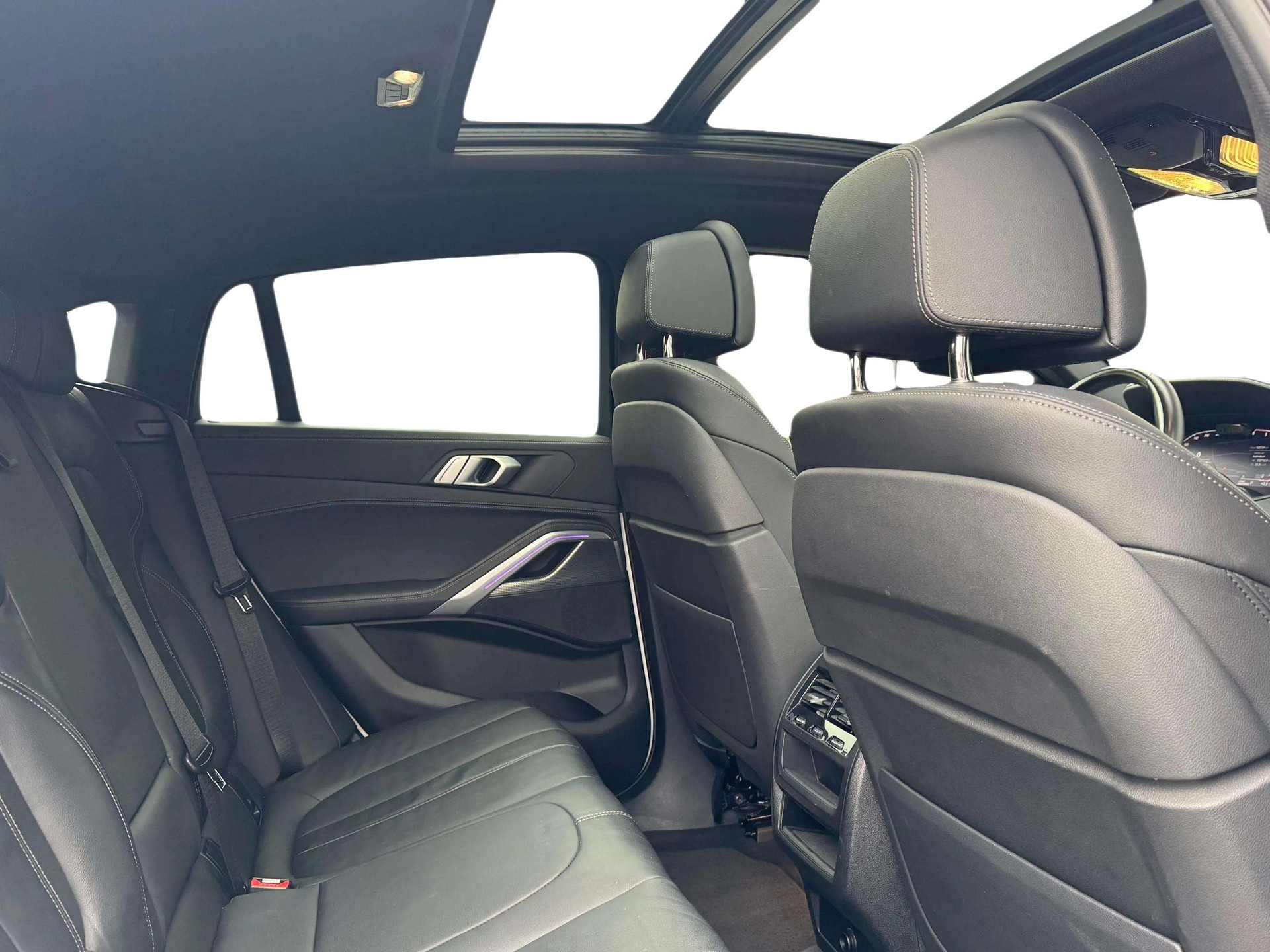 BMW X6 xDrive 48V 30d M Sport Steptronic-image-17