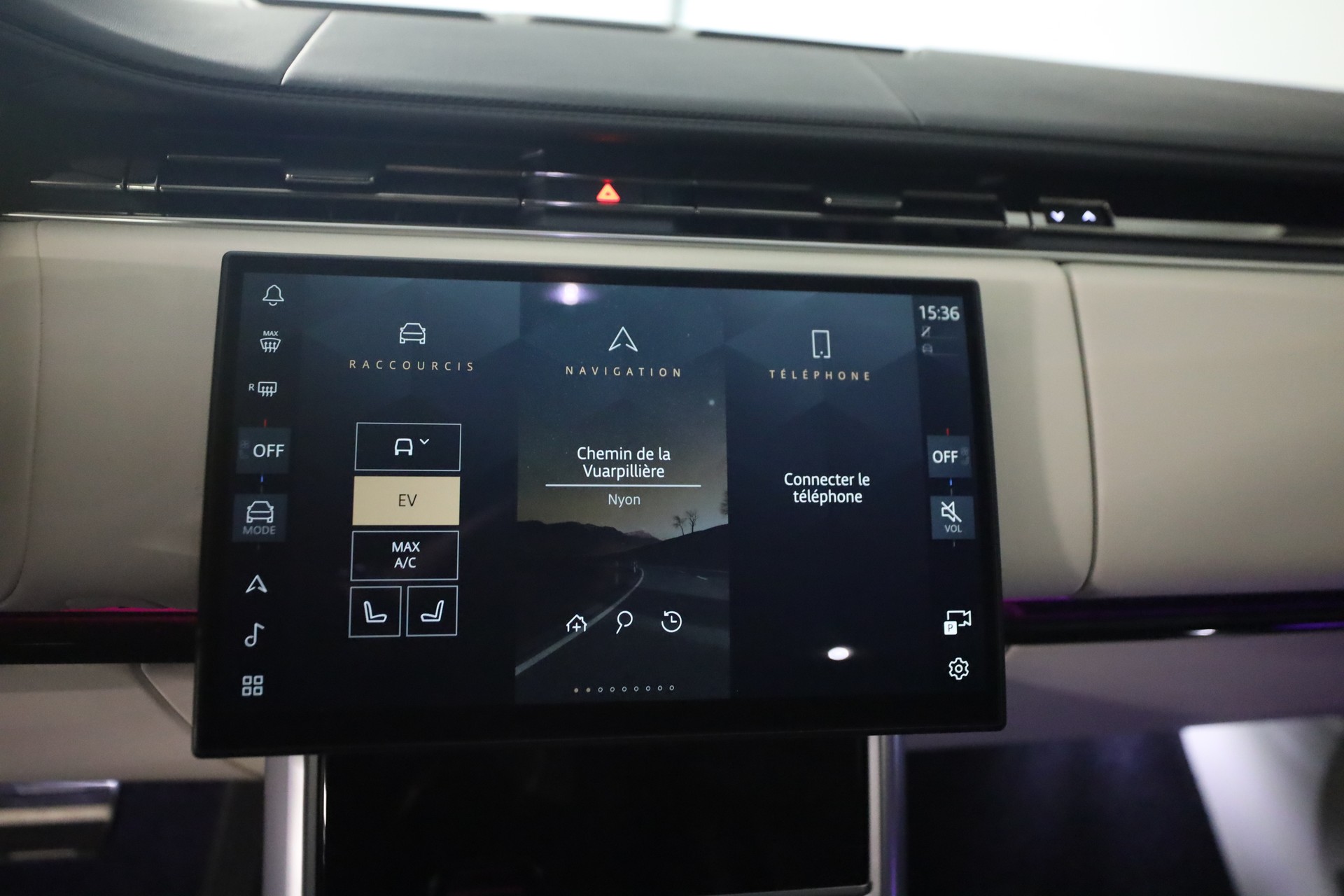 LAND ROVER Range Rover P550e Si6 PHEV Autobiography Automatic-image-11
