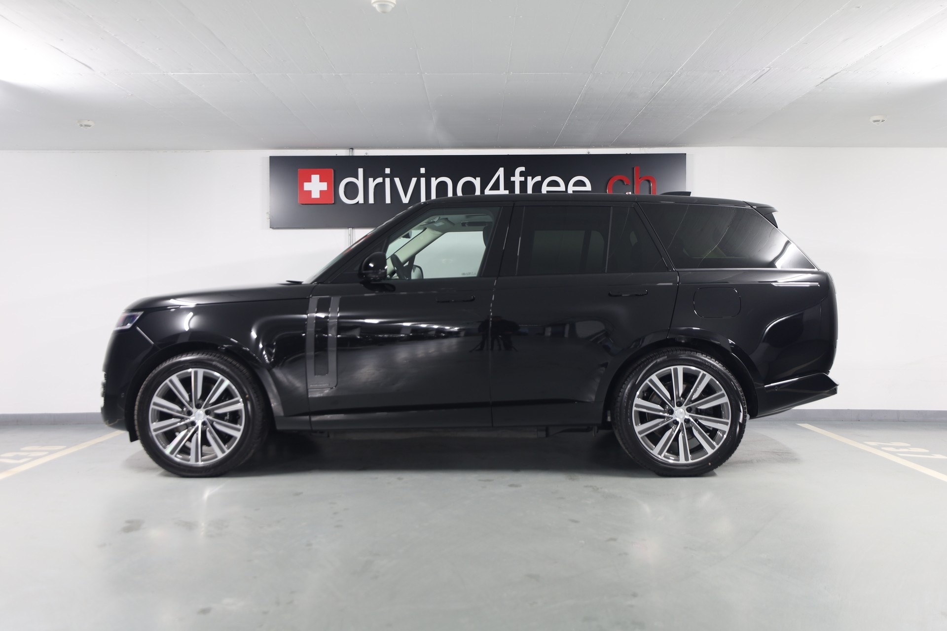 LAND ROVER Range Rover P550e Si6 PHEV Autobiography Automatic-image-1