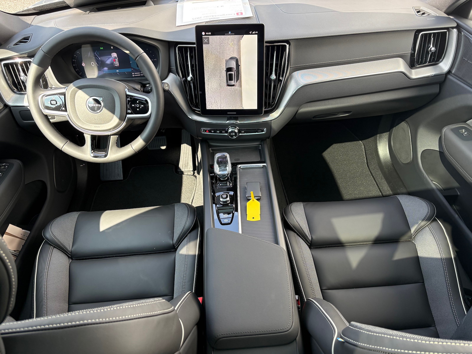 VOLVO XC60 2.0 T8 TE Black Edition eAWD-image-6