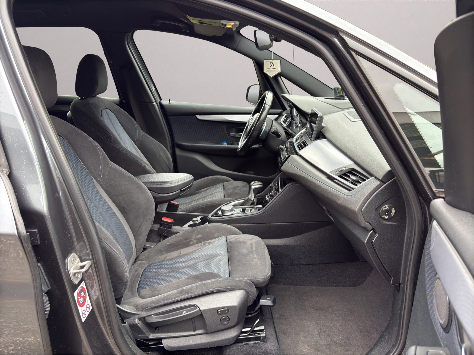 BMW 218d xDrive Gran Tourer M Sport 7-Plätzer-image-10