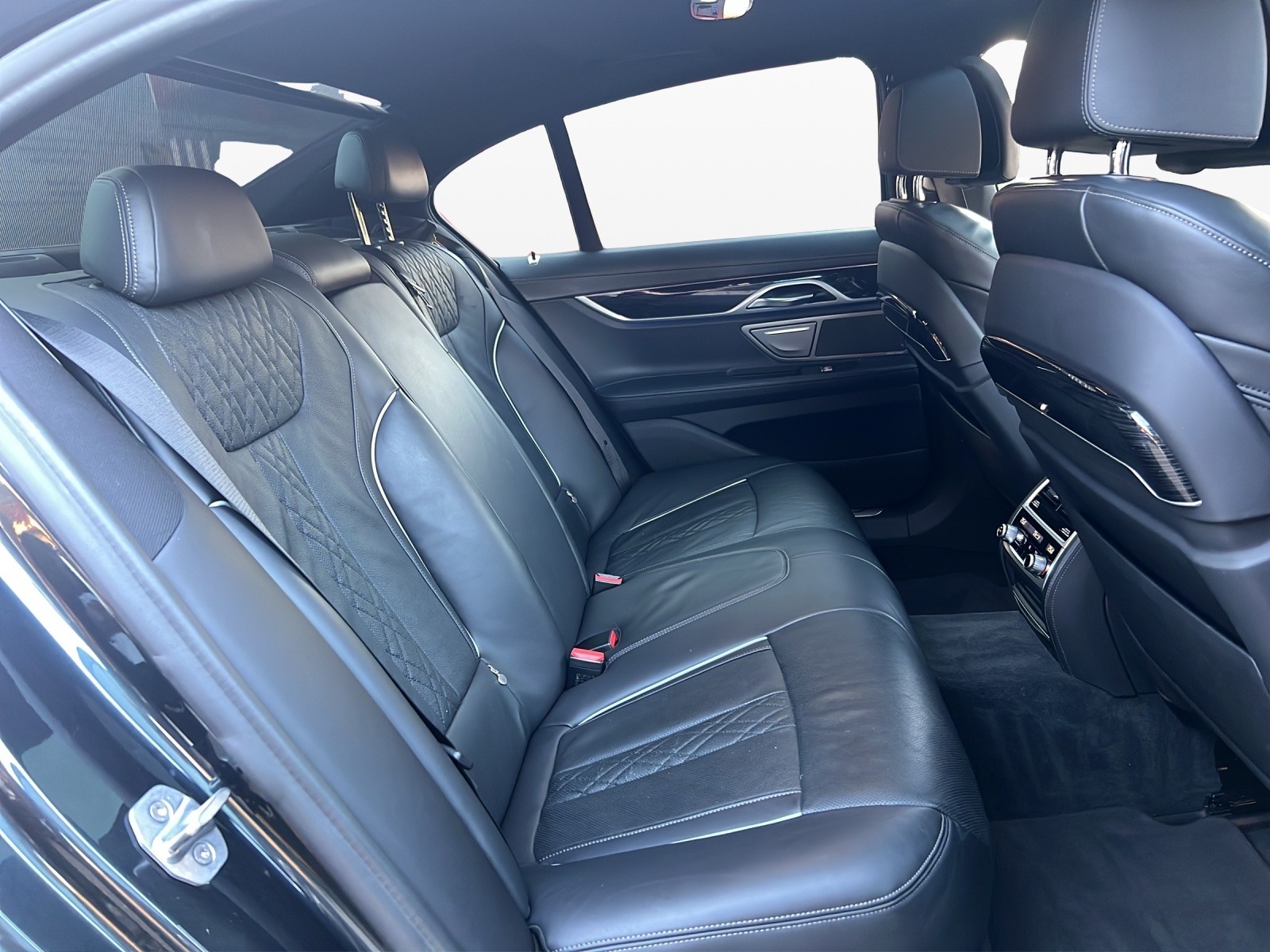 BMW 730d xDrive Steptronic-image-18