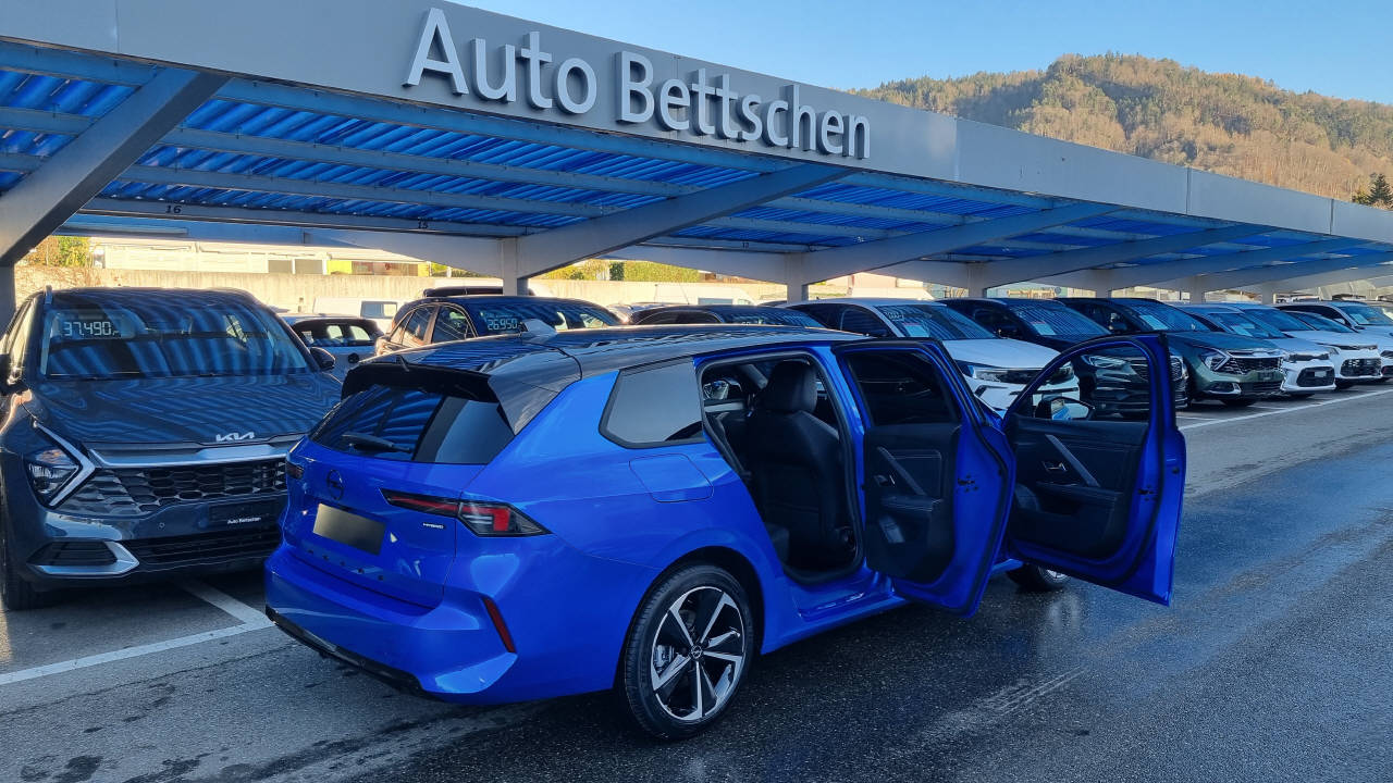 OPEL Astra Sports Tourer 1.2 T MHEV GS-image-6