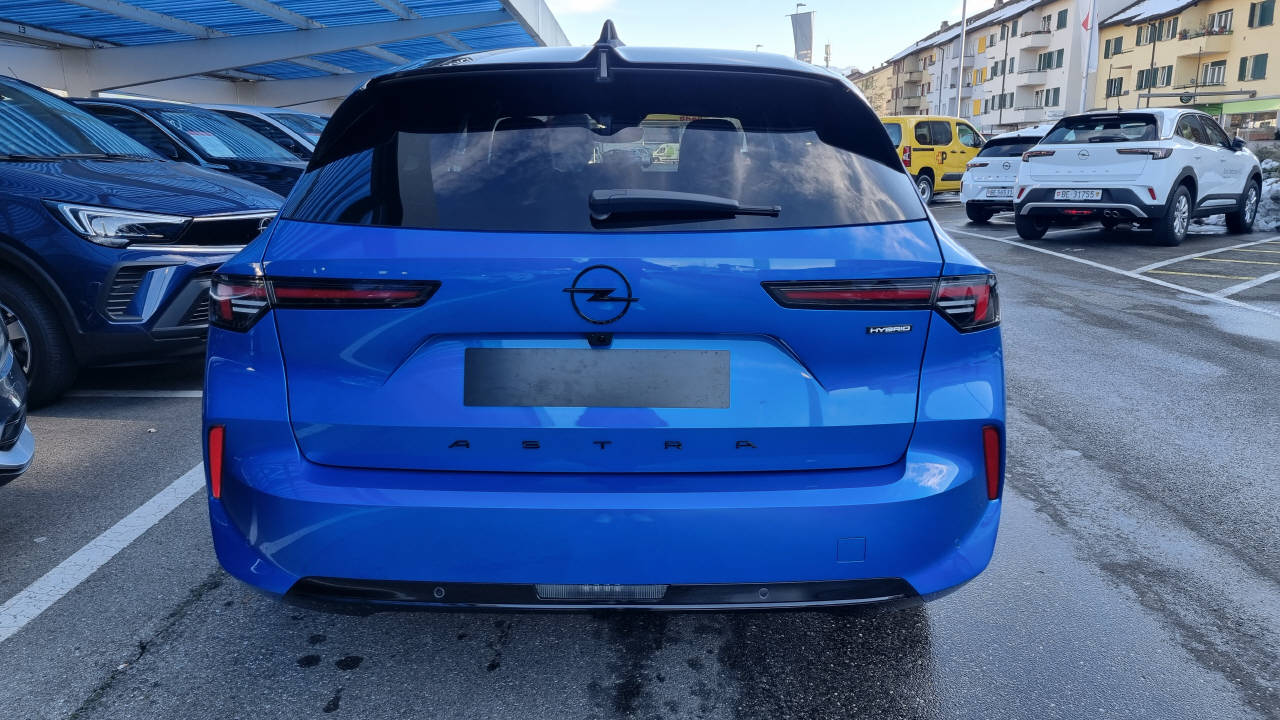 OPEL Astra Sports Tourer 1.2 T MHEV GS-image-4