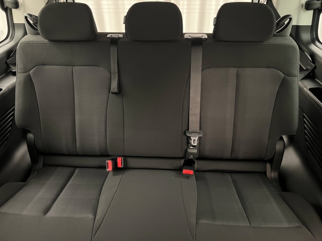 HYUNDAI Staria Wagon 1.6 GDi HEV Amplia-image-9