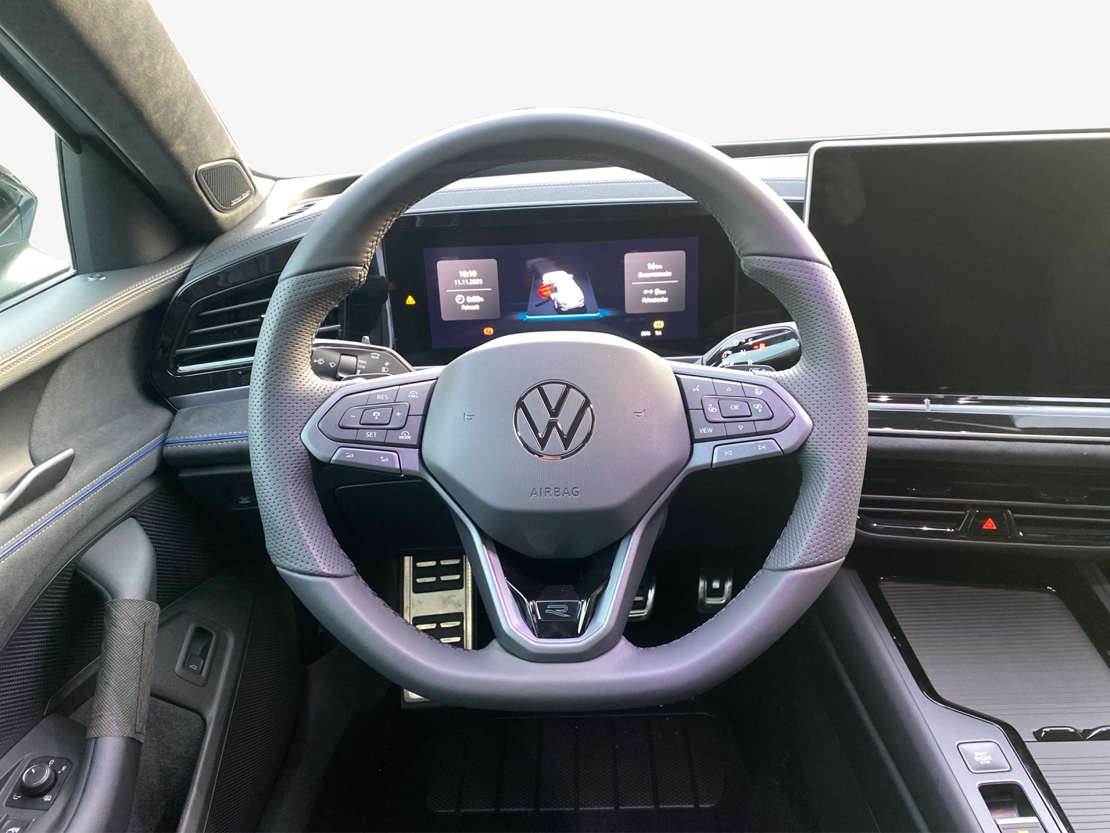 VW Passat Variant 2.0 TDI evo R-Line 4 Motion DSG-image-9