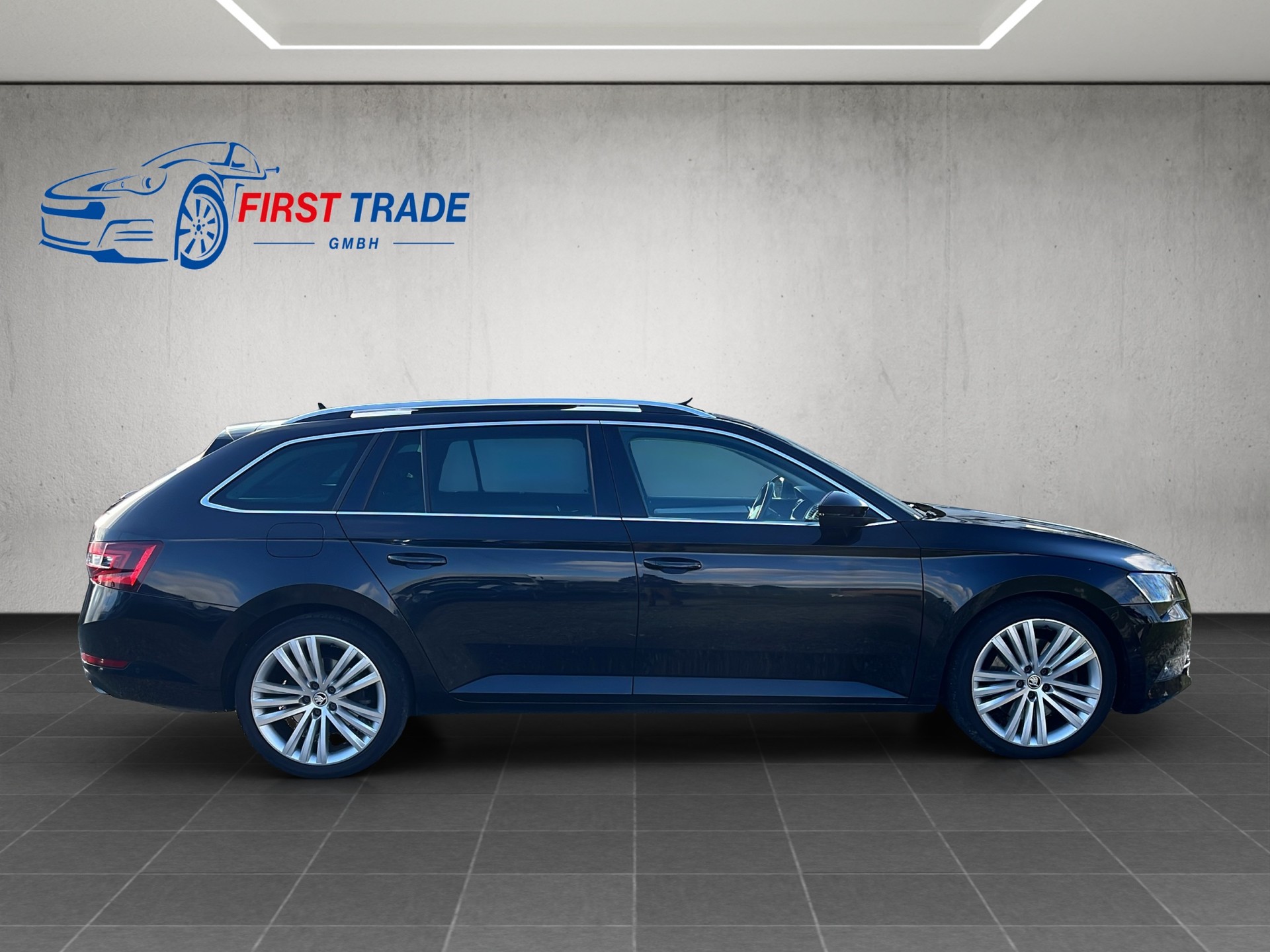 SKODA Superb Combi 2.0 TSI Style DSG 4x4-image-3