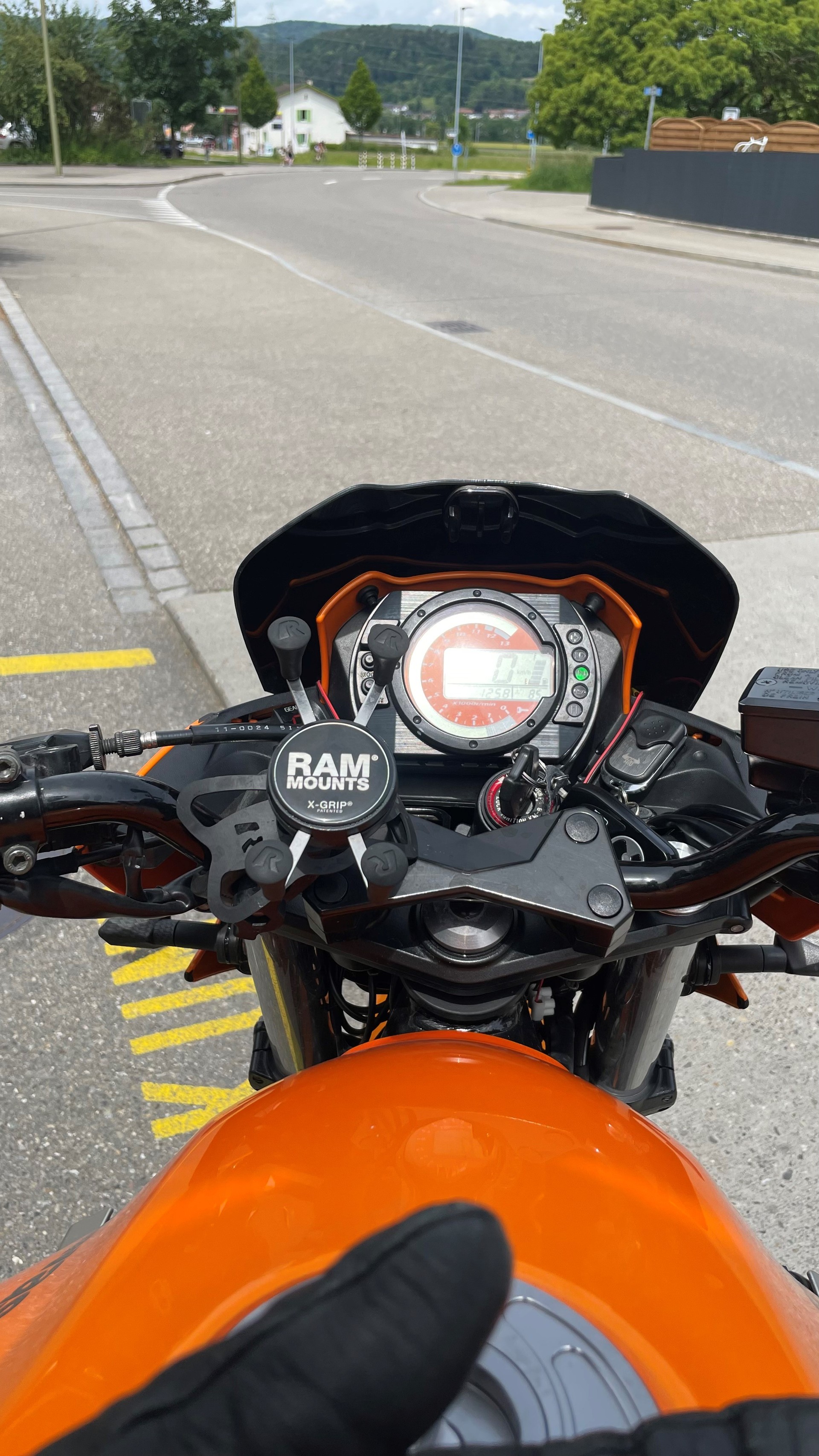 KAWASAKI Z 750-image-2