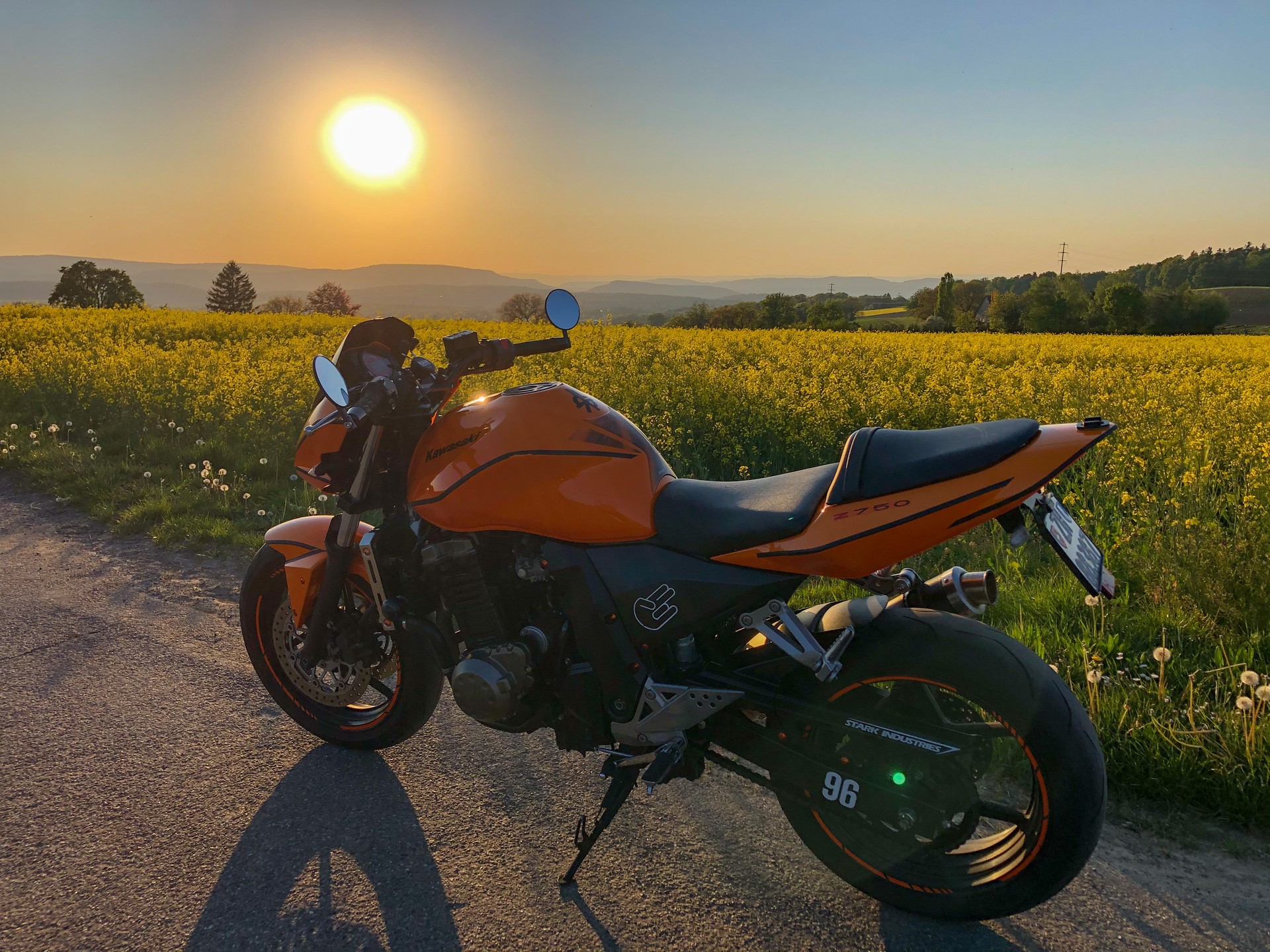 KAWASAKI Z 750-image-1
