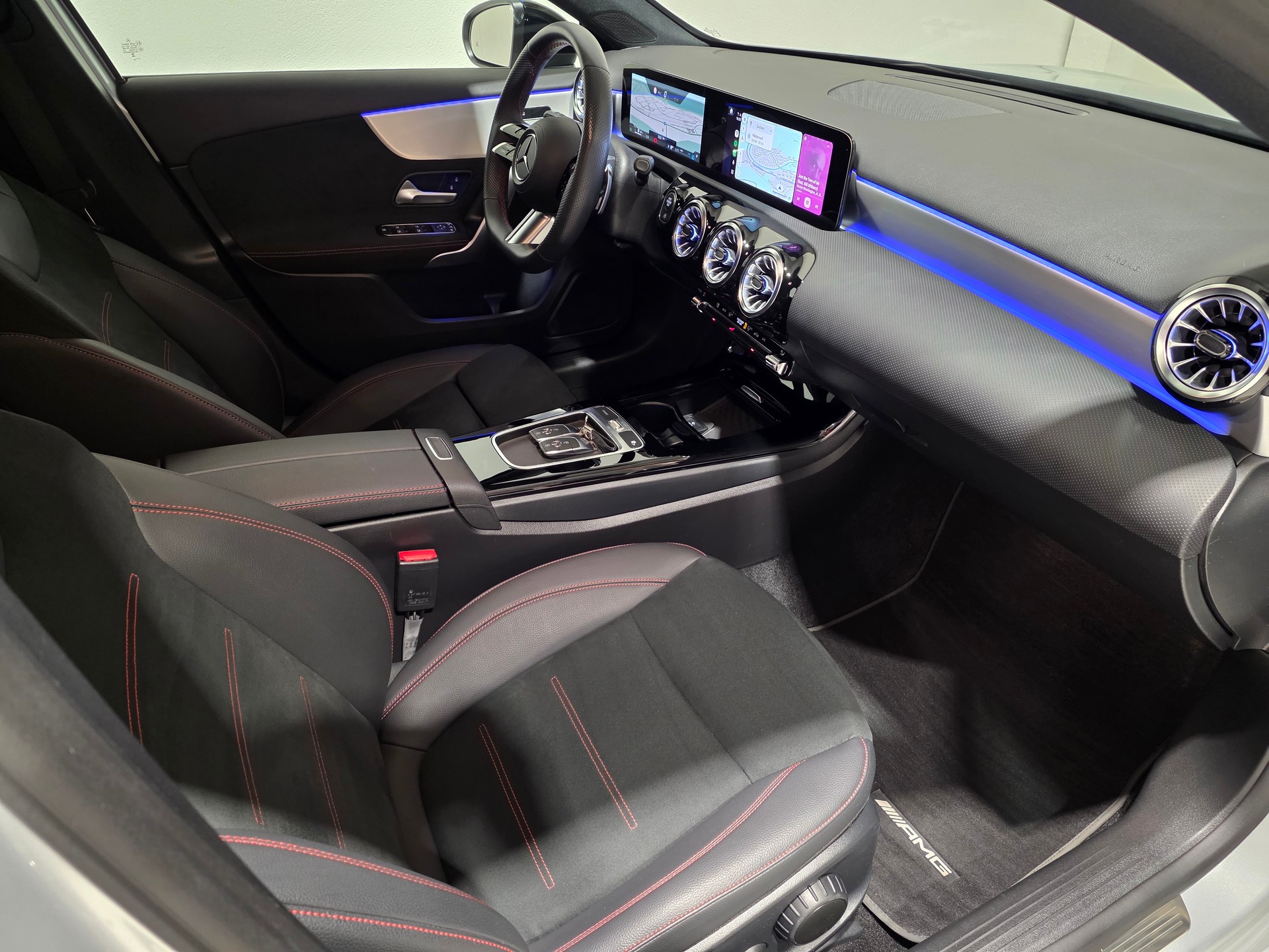 MERCEDES-BENZ A 180 Night Star AMG Line 7G-DCT-image-20