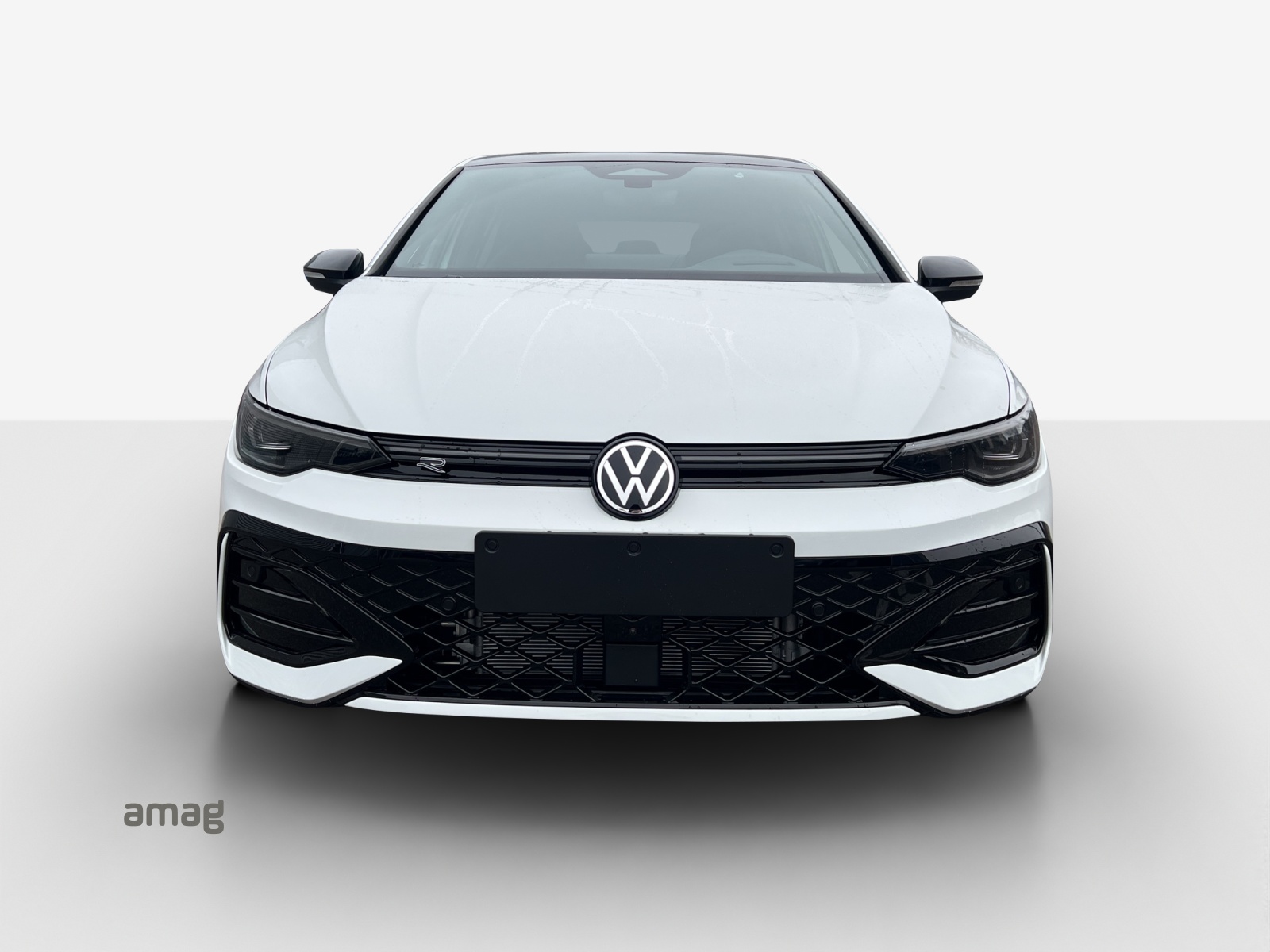 VW Golf 1.5 e TSI mHEV R-Line DSG-image-6