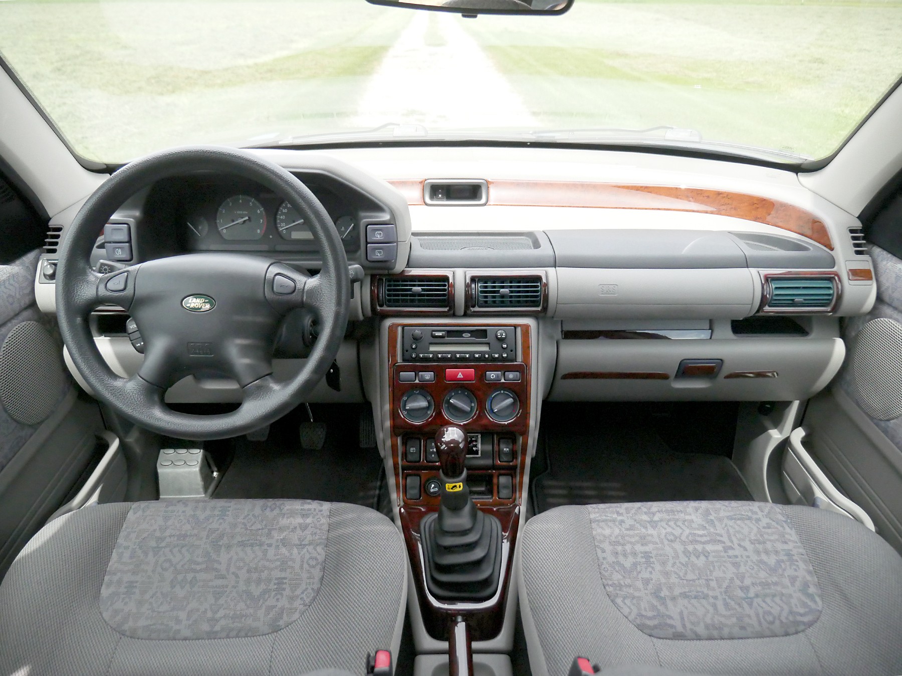 LAND ROVER Freelander 1.8 GS Wagon-image-8