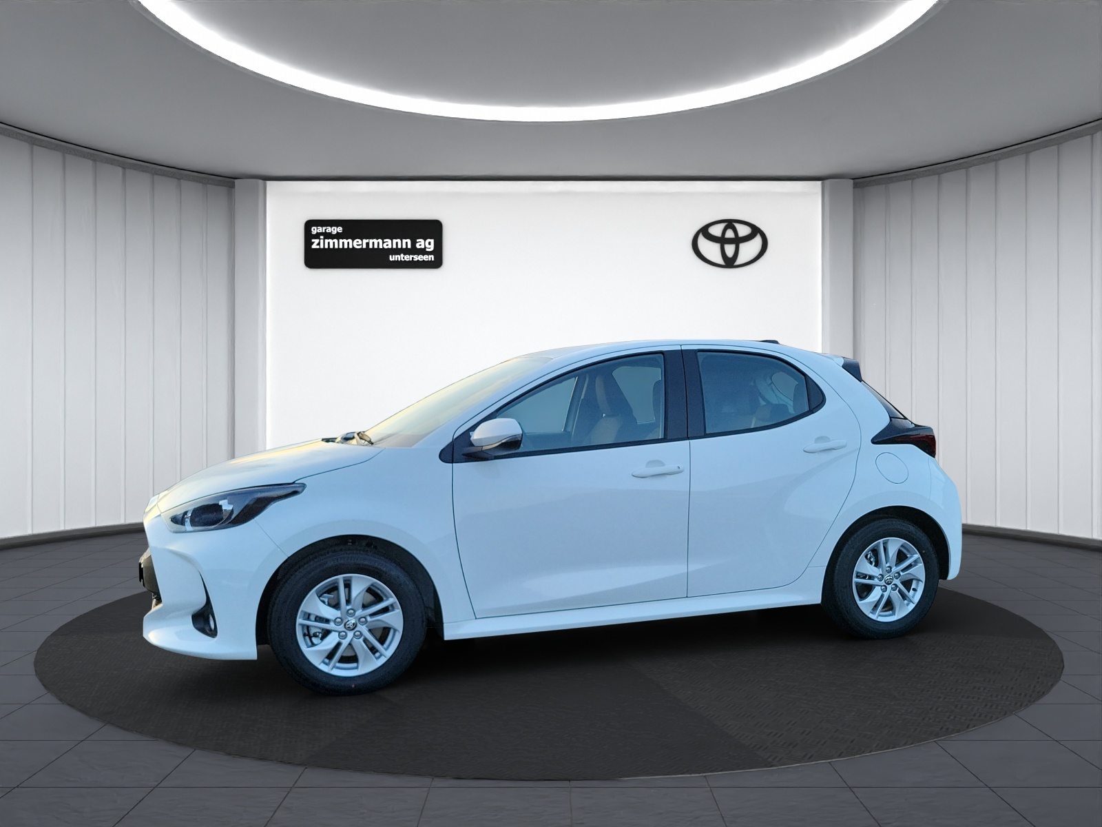 TOYOTA Yaris 1.5 VVT-i HSD Comfort-image-11