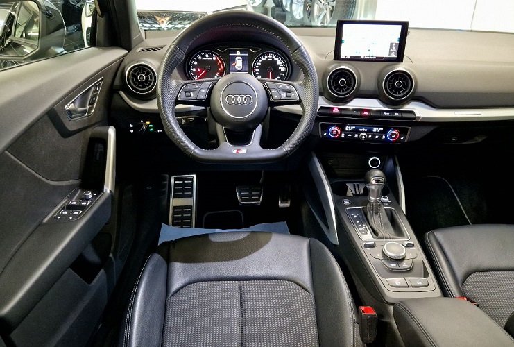 AUDI Q2 1.5 35 TFSI Sport S-Tronic S-Line AHK-image-6