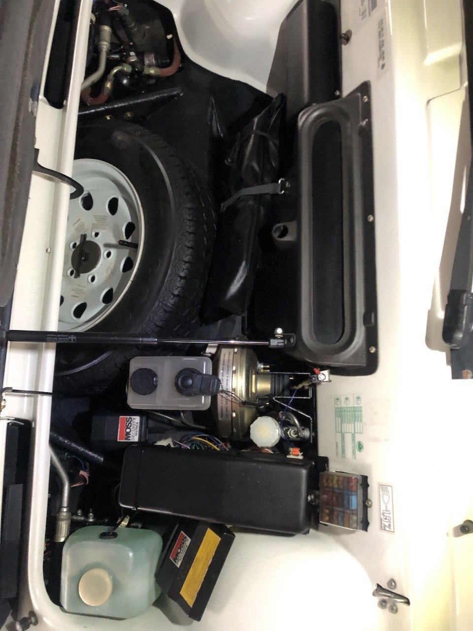 LOTUS ESPRIT 2.2 SE Turbo-image-14