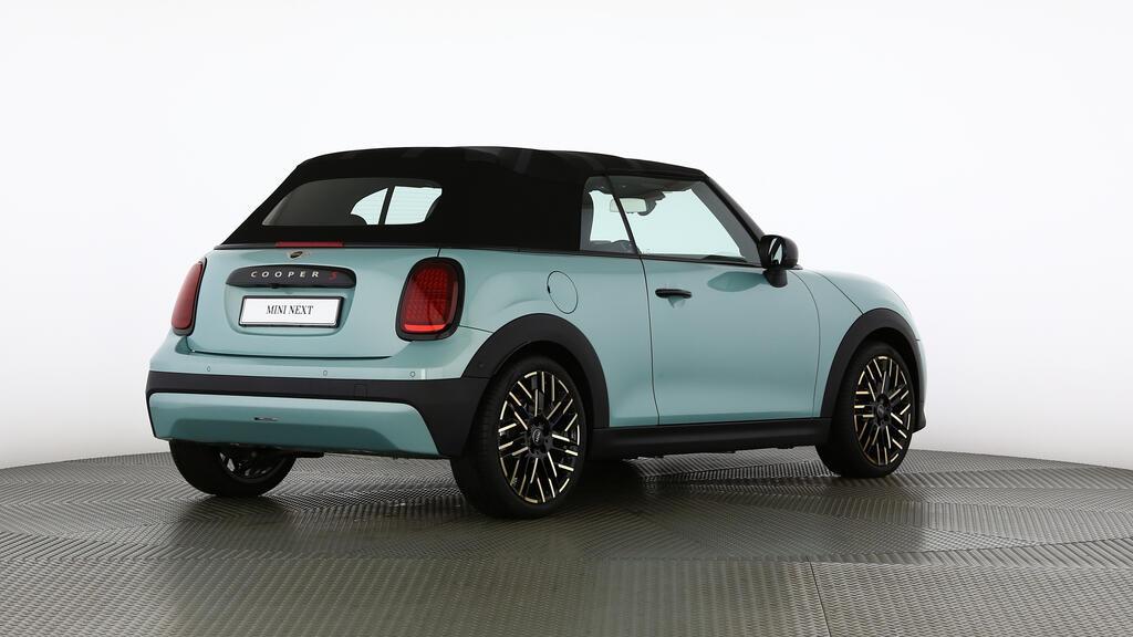 MINI Cooper S Cabrio-image-3