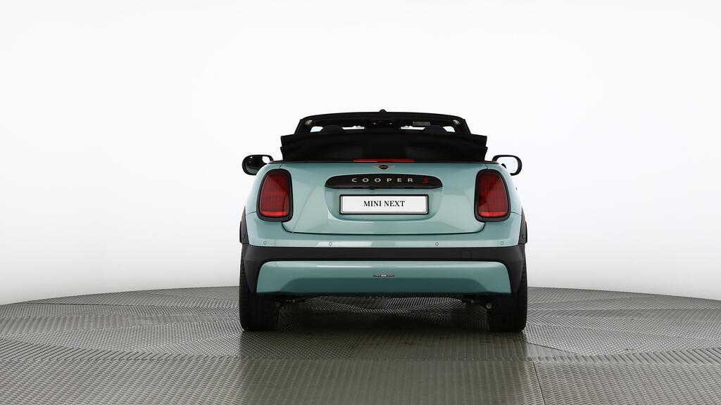 MINI Cooper S Cabrio-image-13