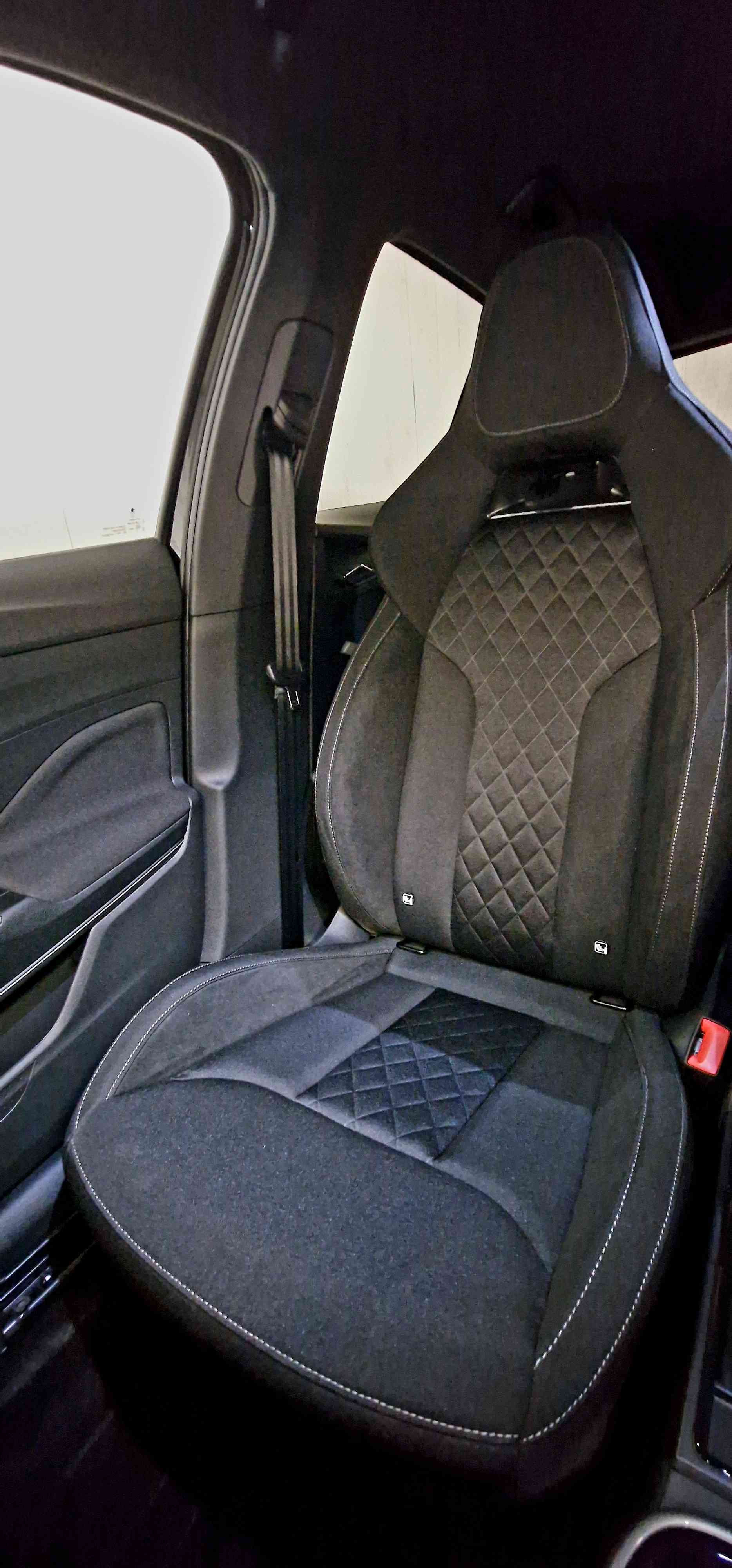 SKODA Fabia 1.0 TSI Dynamic DSG-image-17