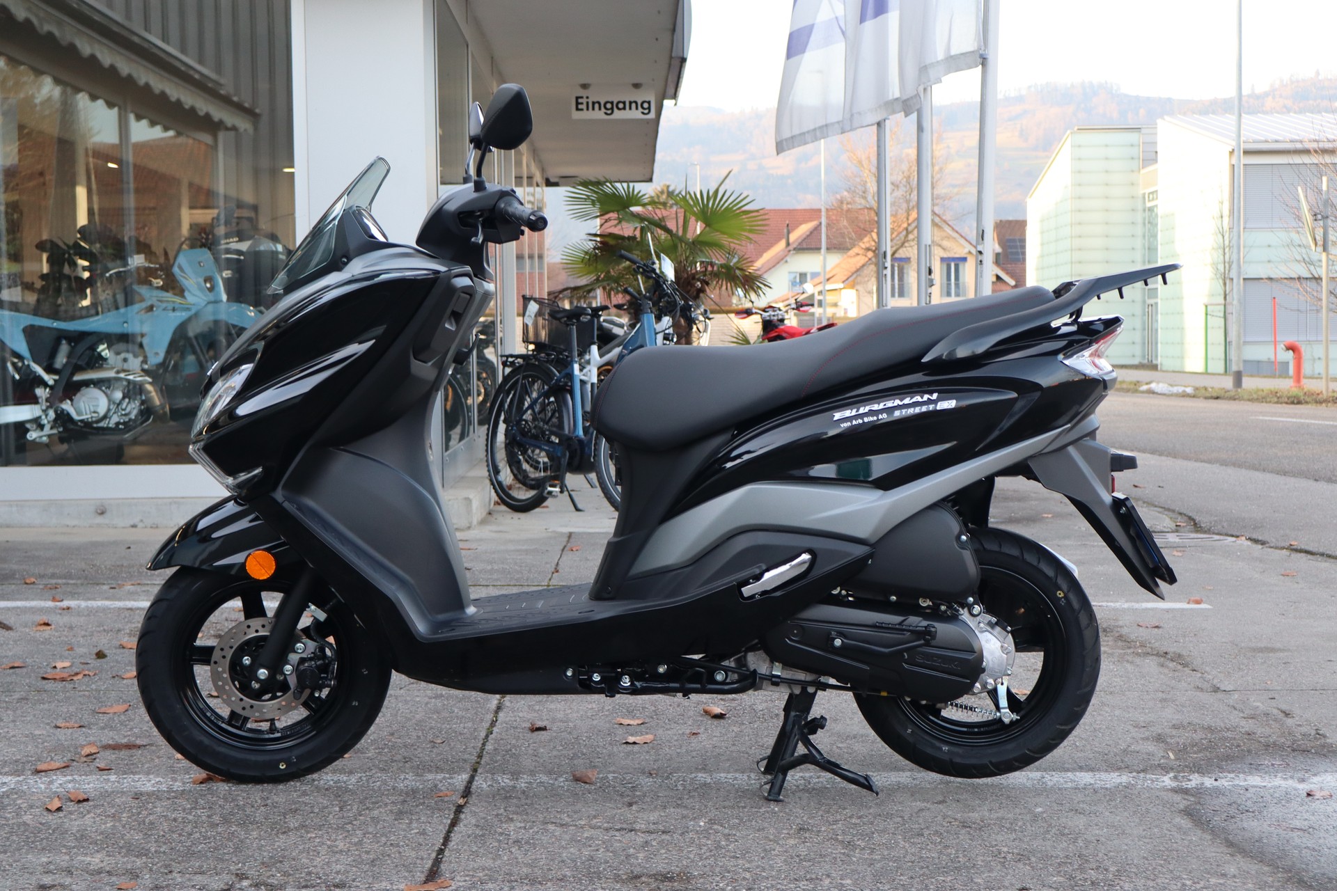 SUZUKI UB125 L Burgman-showroom-element-3