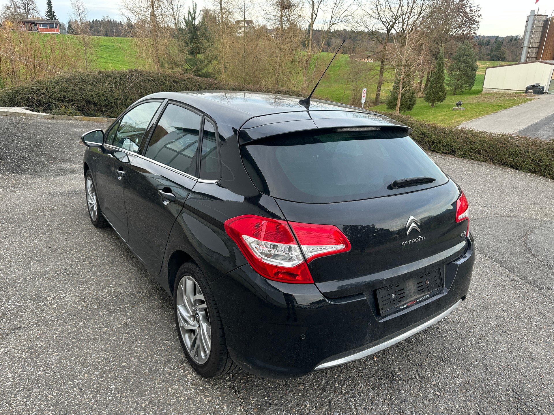 CITROEN C4 Berline 1.6 THP Exclusive EGS6-image-3