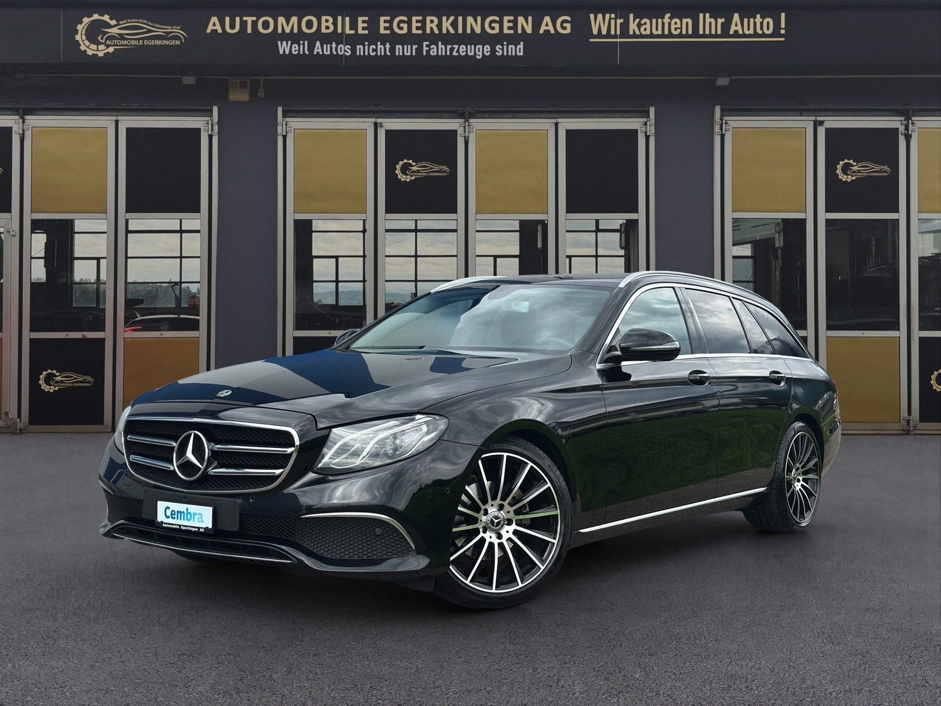 MERCEDES-BENZ E 220 d Avantgarde-image-0