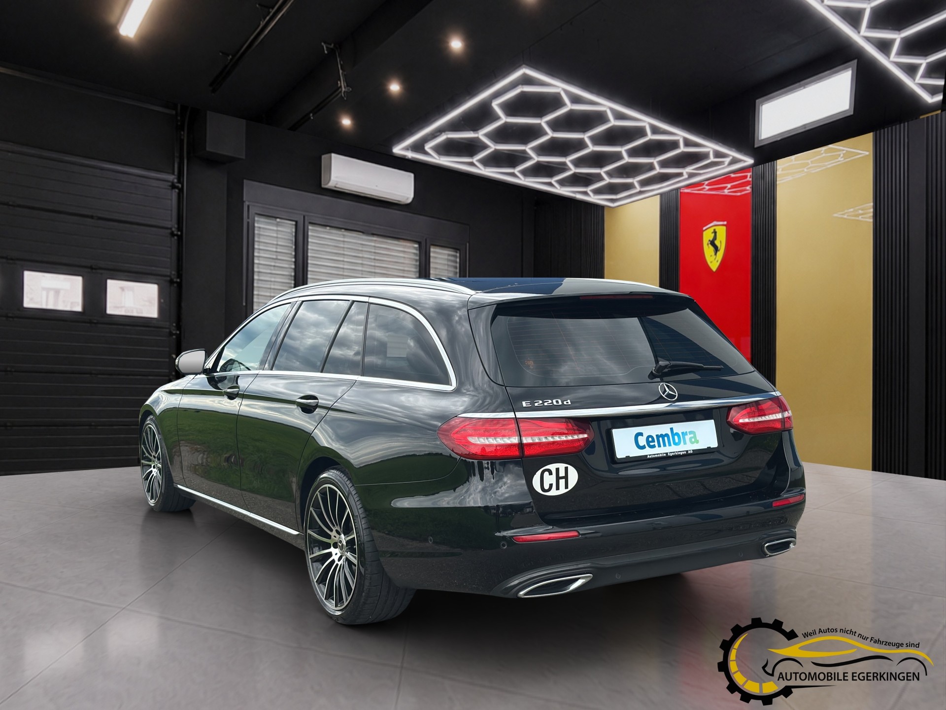 MERCEDES-BENZ E 220 d Avantgarde-image-6